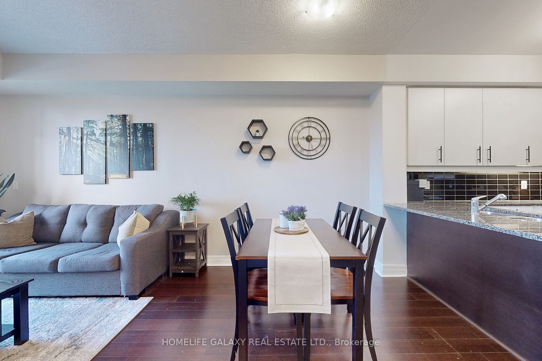 8130 Birchmount Rd, #305 F
