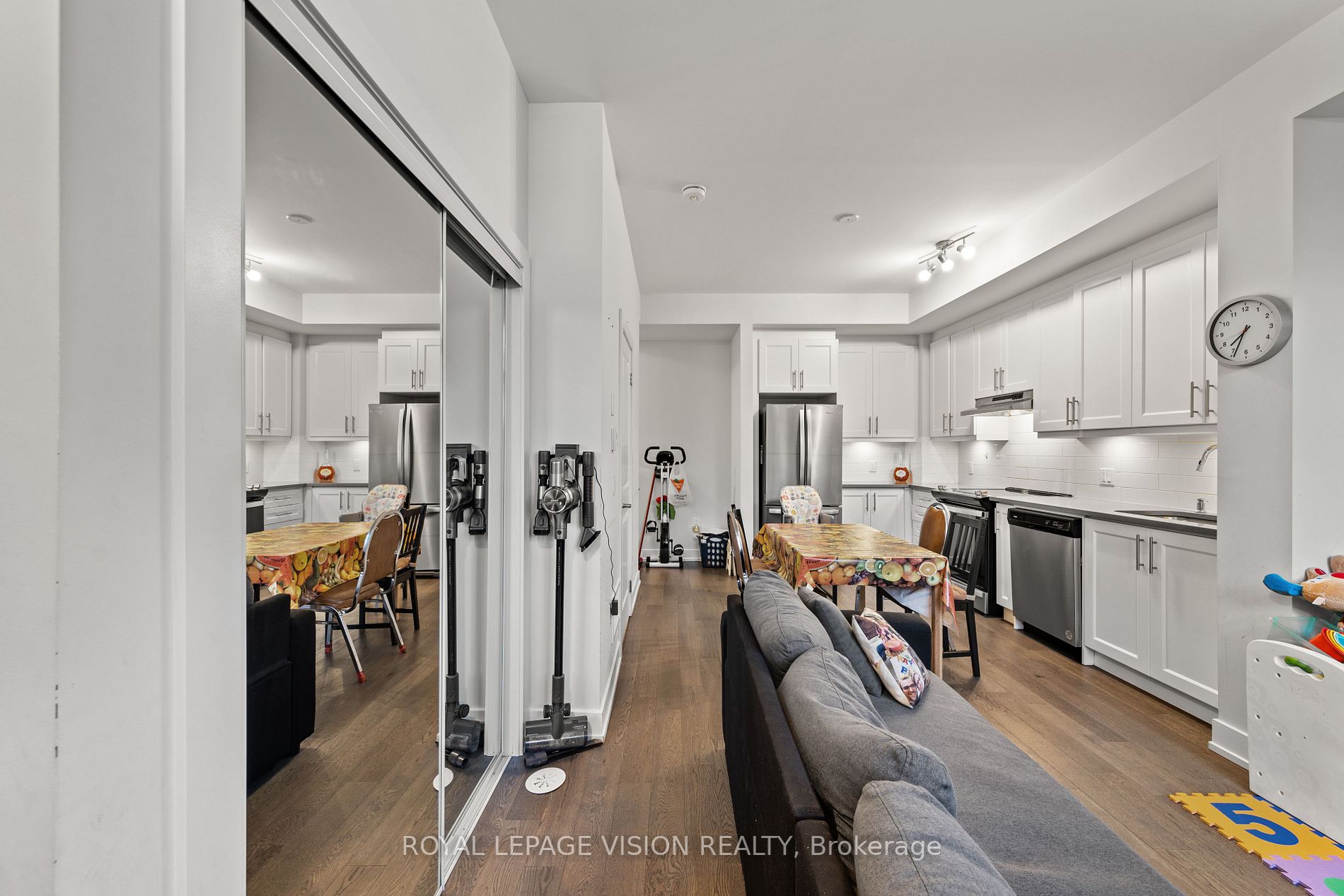 9560 Islington Ave, #L113