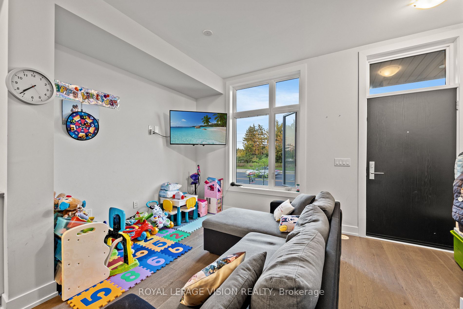 9560 Islington Ave, #L113