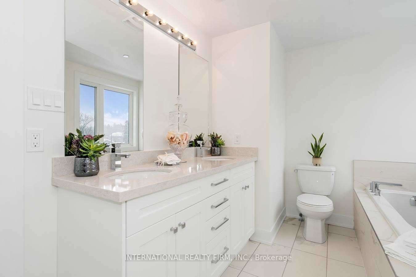 1 Hartman Avenue #5
