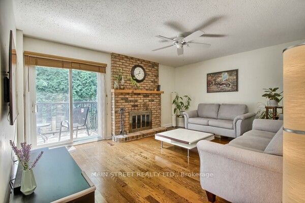 64 Cardinal Cres