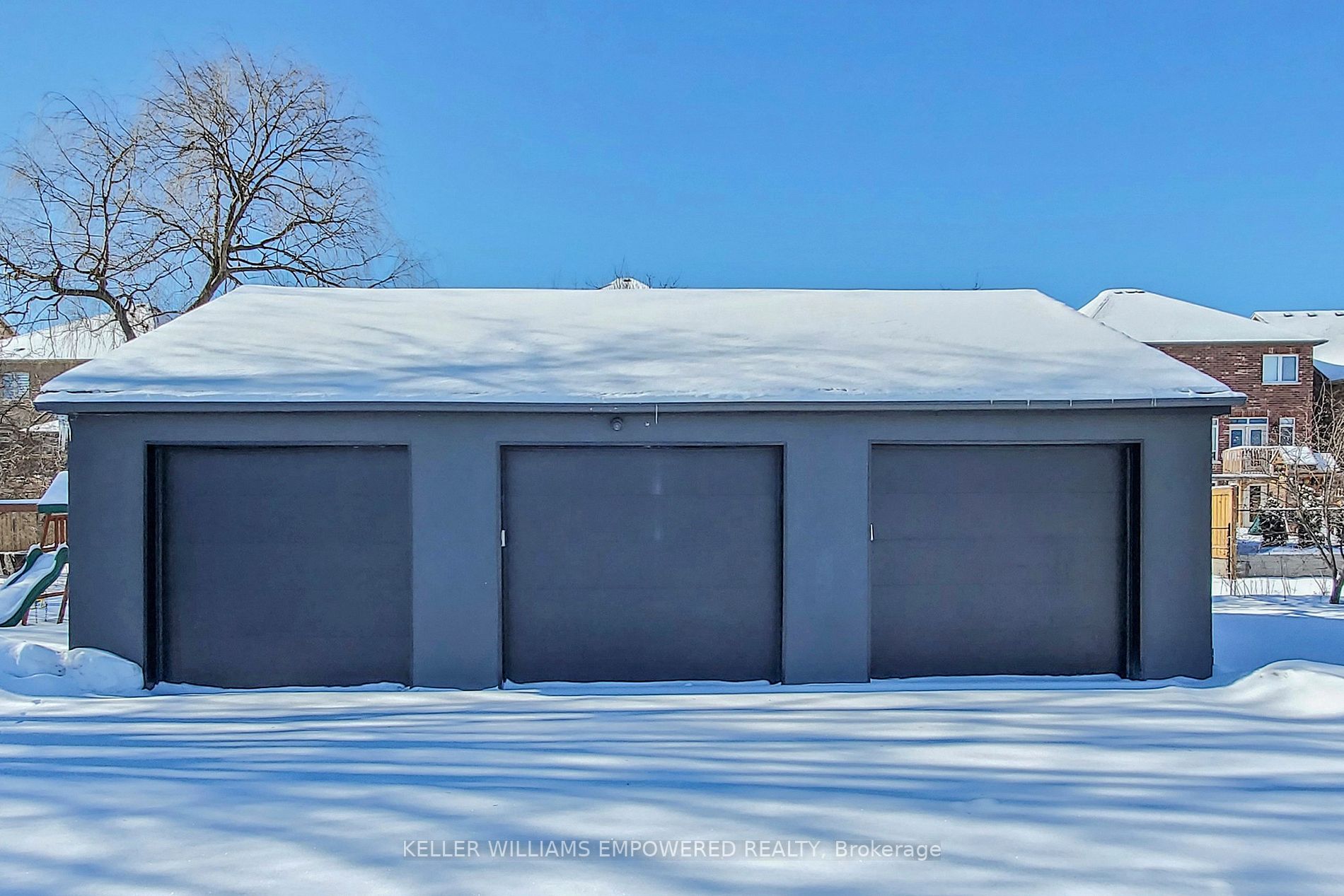 646 Simcoe Rd