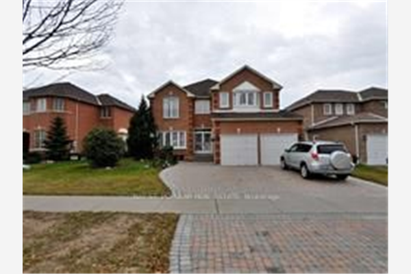 Undisclosed Address, Richmond Hill