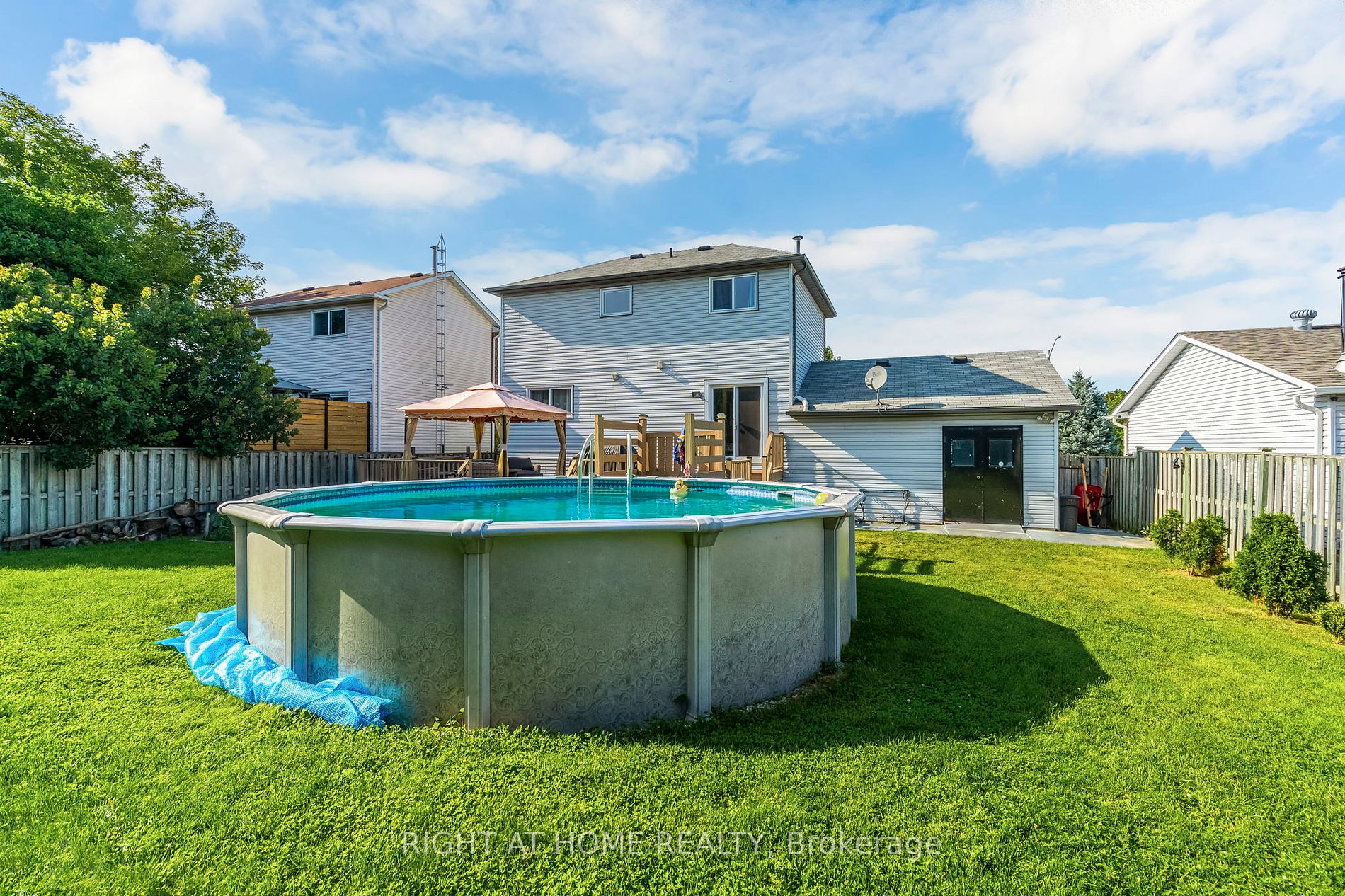 42 Darren Dr
