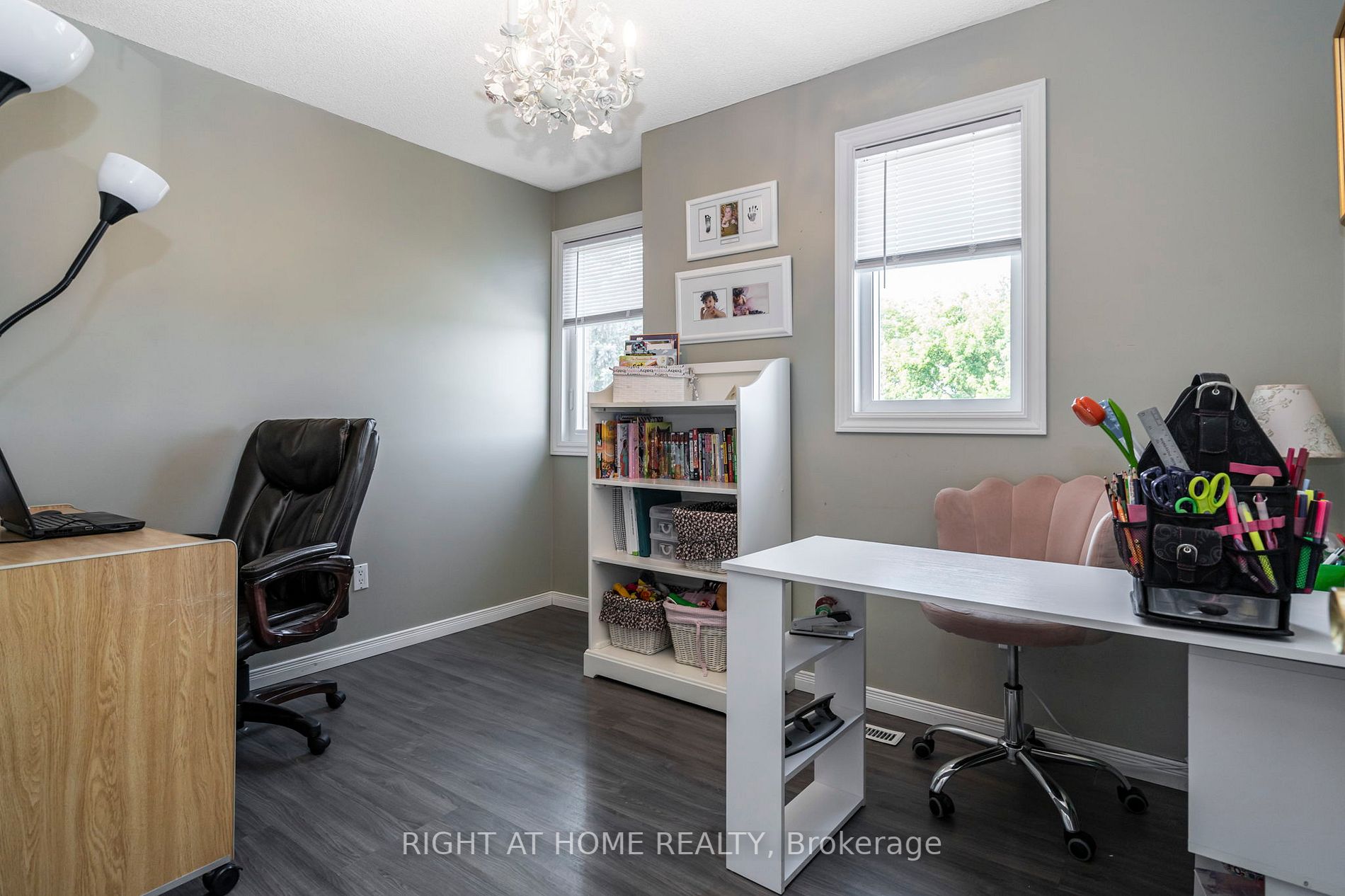 42 Darren Dr