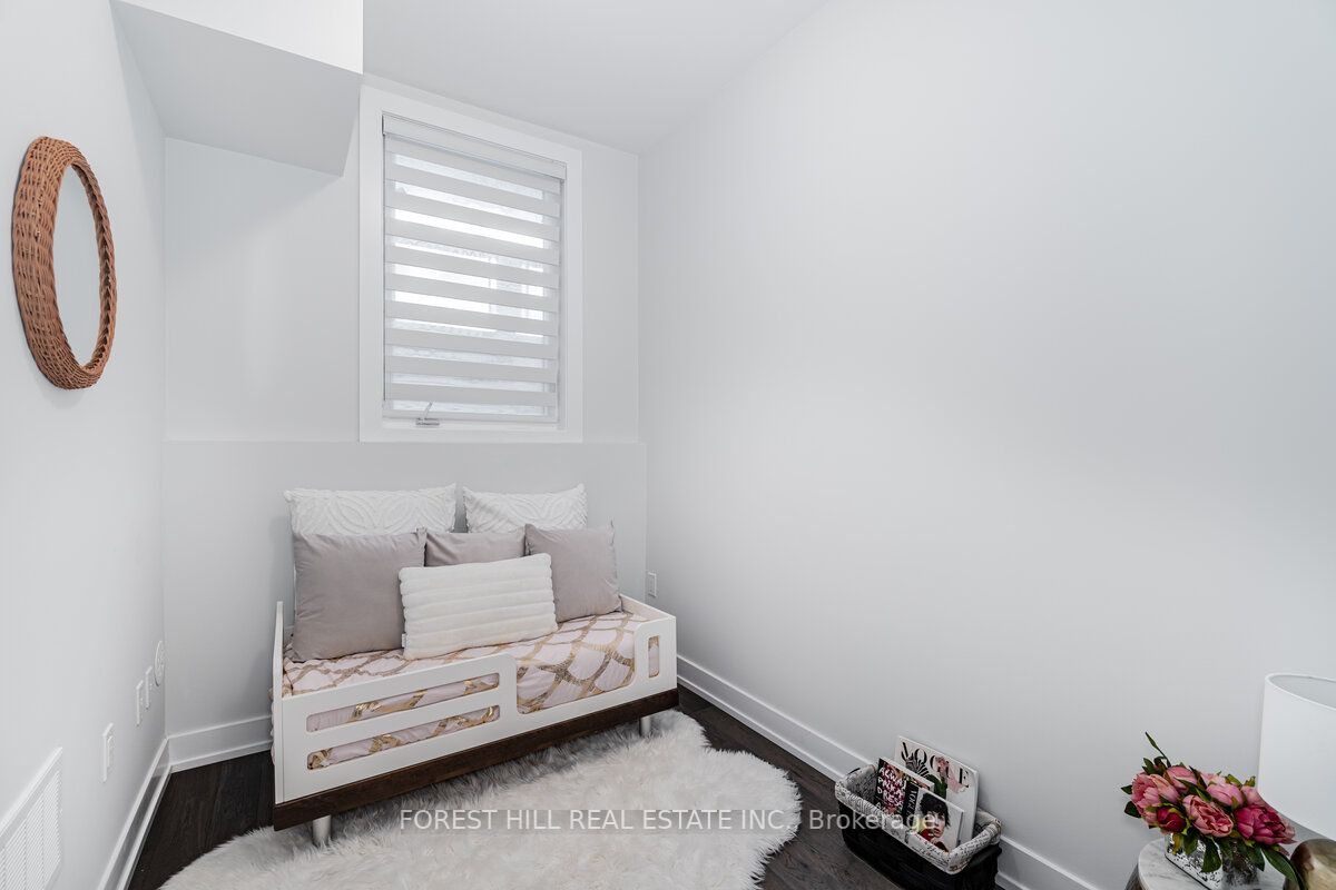 9570 Islington Ave, #125