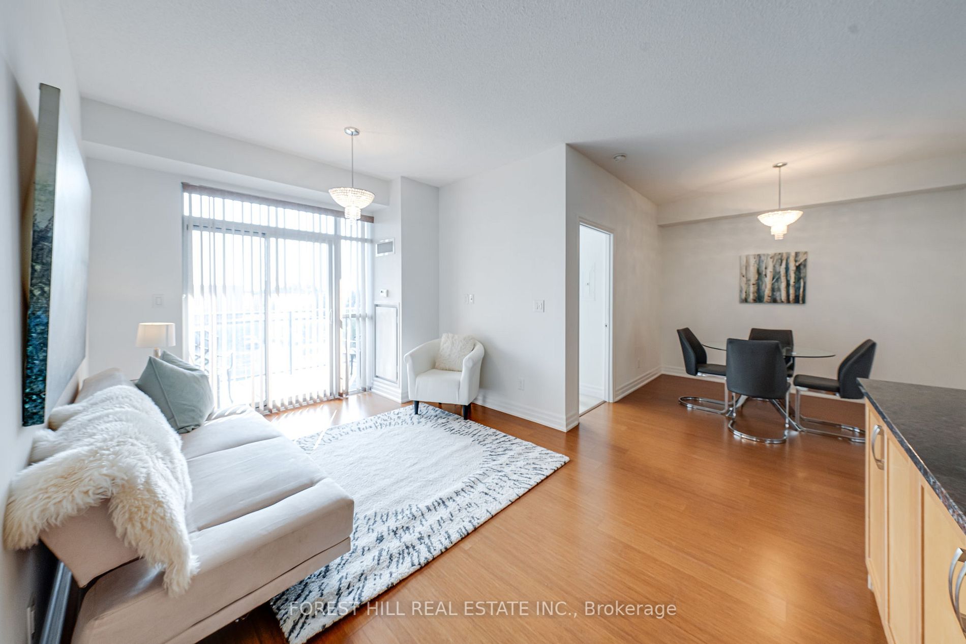 111 Civic Square Gate, #328
