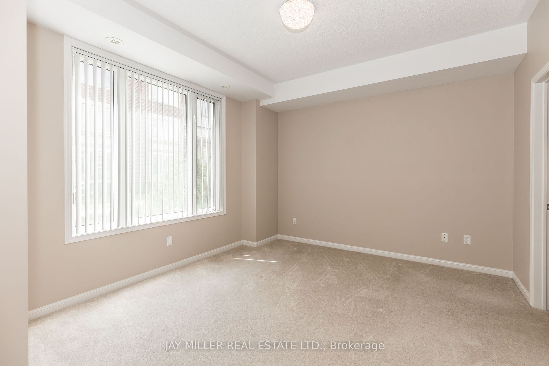 71 Burton Howard Dr, #7