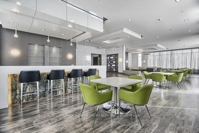 7900 Bathurst St, #1216