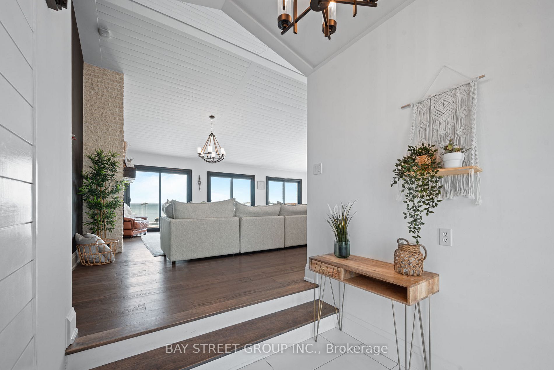 2277 Crystal Beach Rd