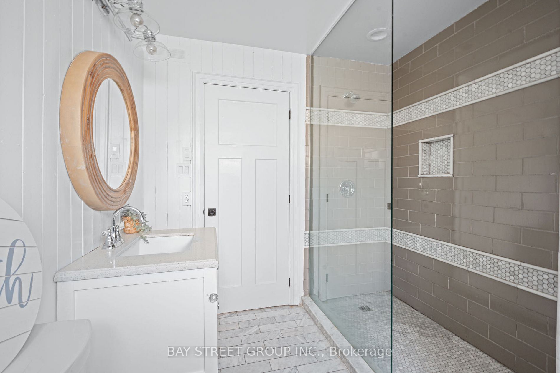 2277 Crystal Beach Rd