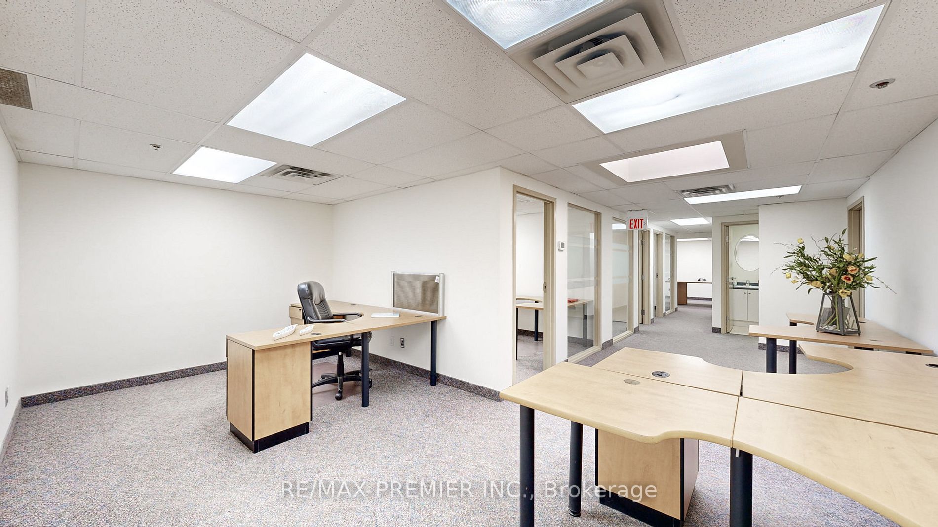 93 Woodstream Blvd, #6 A/B