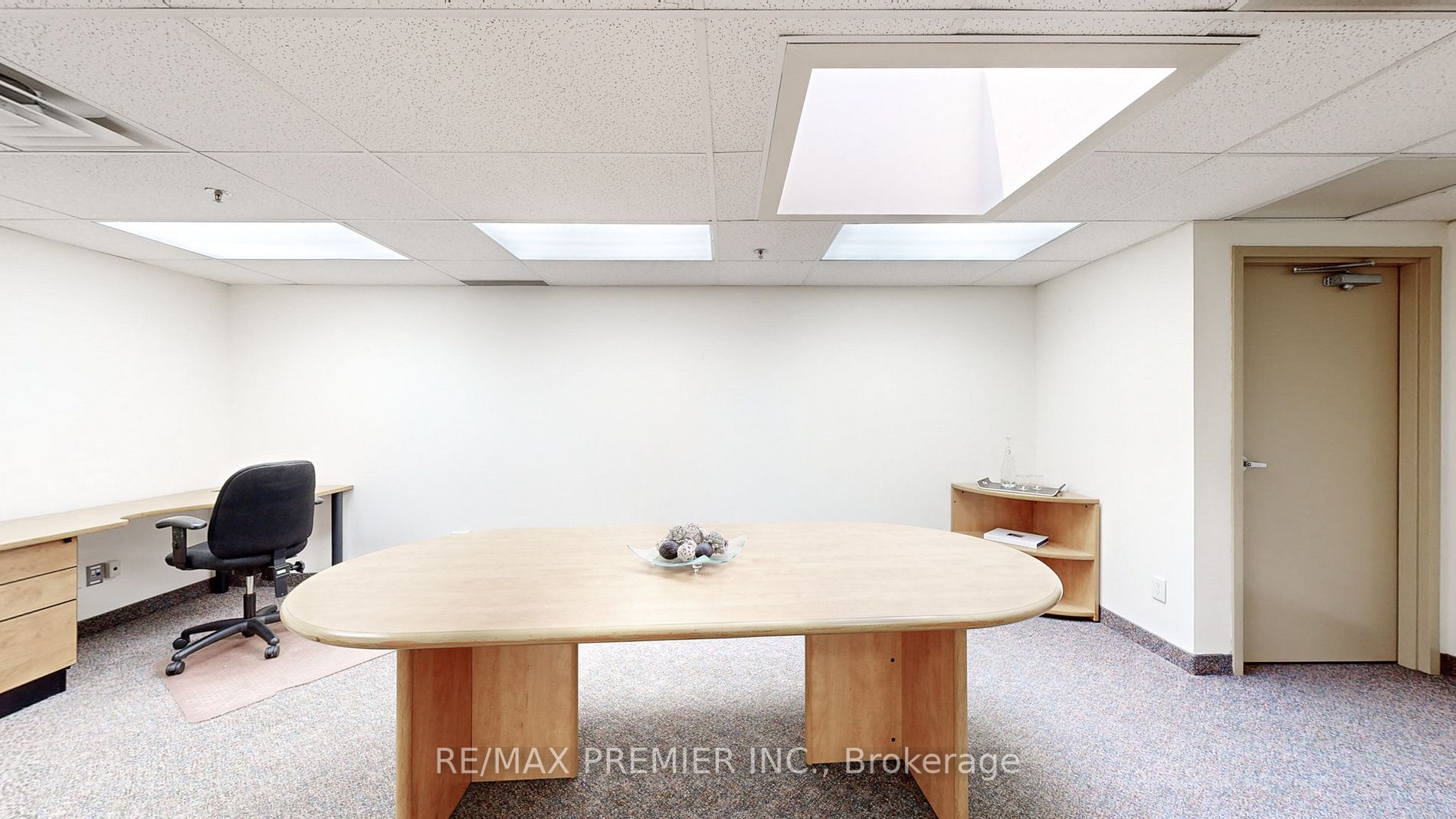 93 Woodstream Blvd, #6 A/B
