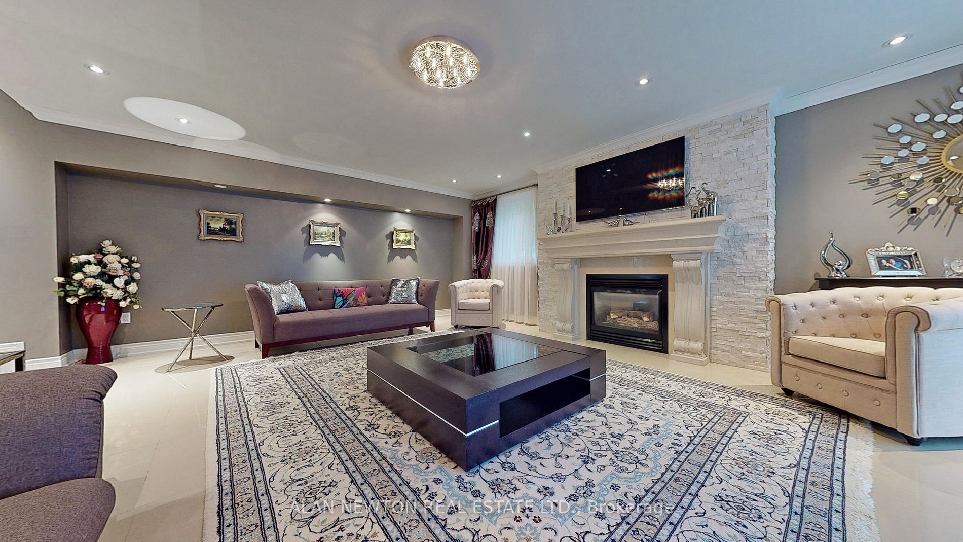 15 Laureleaf Rd