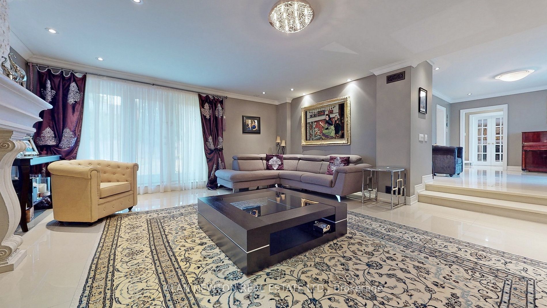 15 Laureleaf Rd