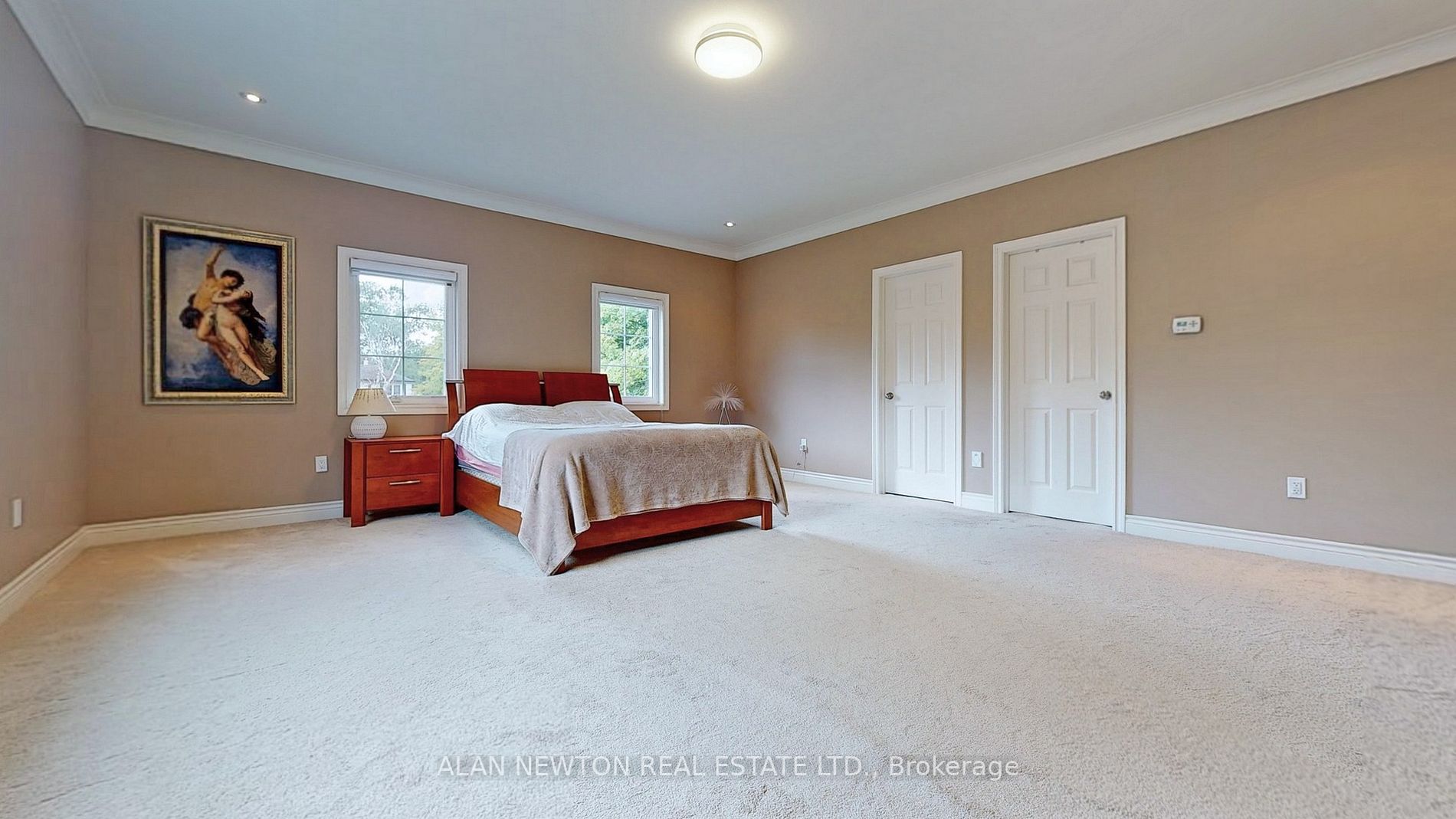 15 Laureleaf Rd