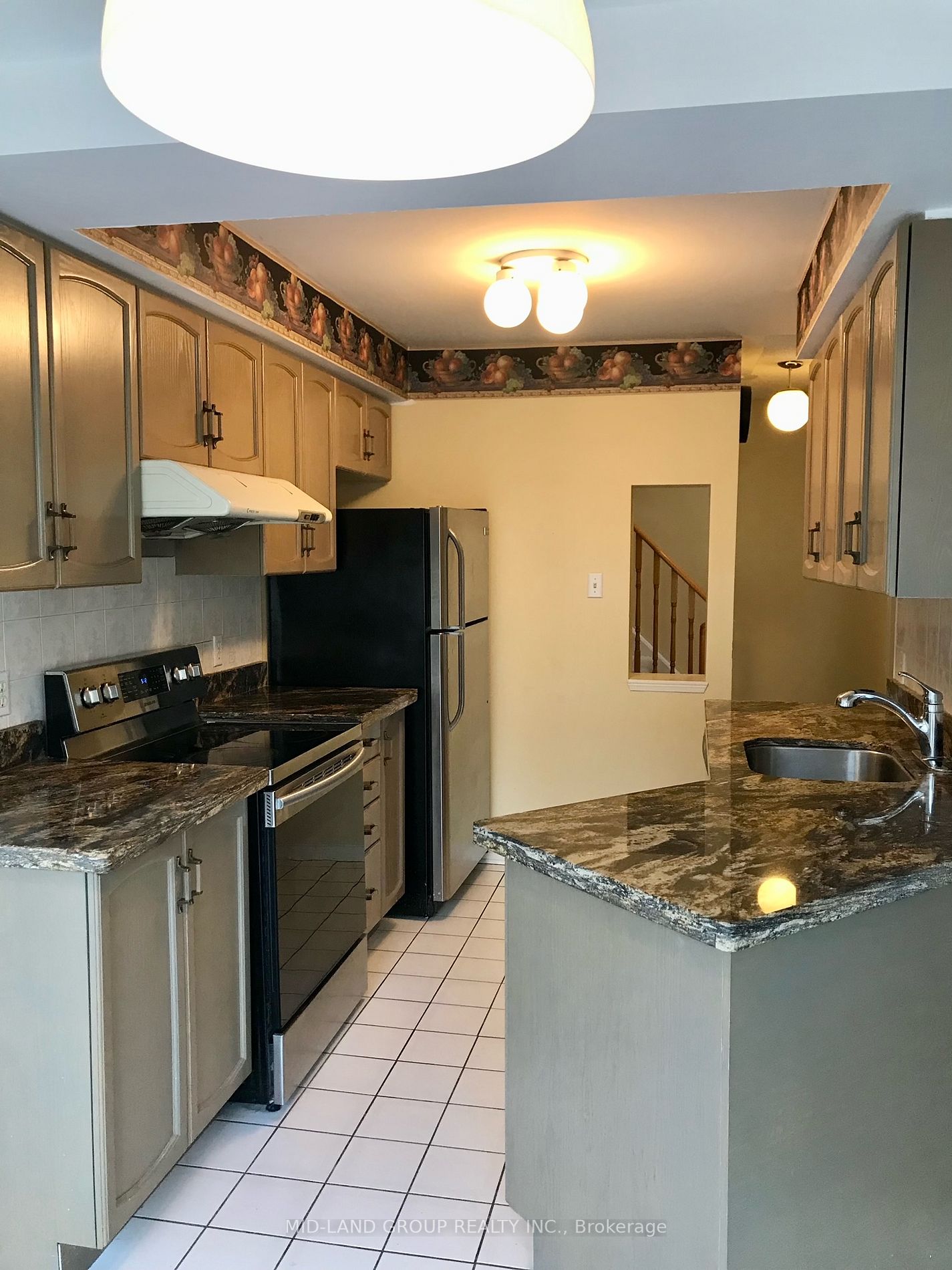 18 Clark Ave W, #31