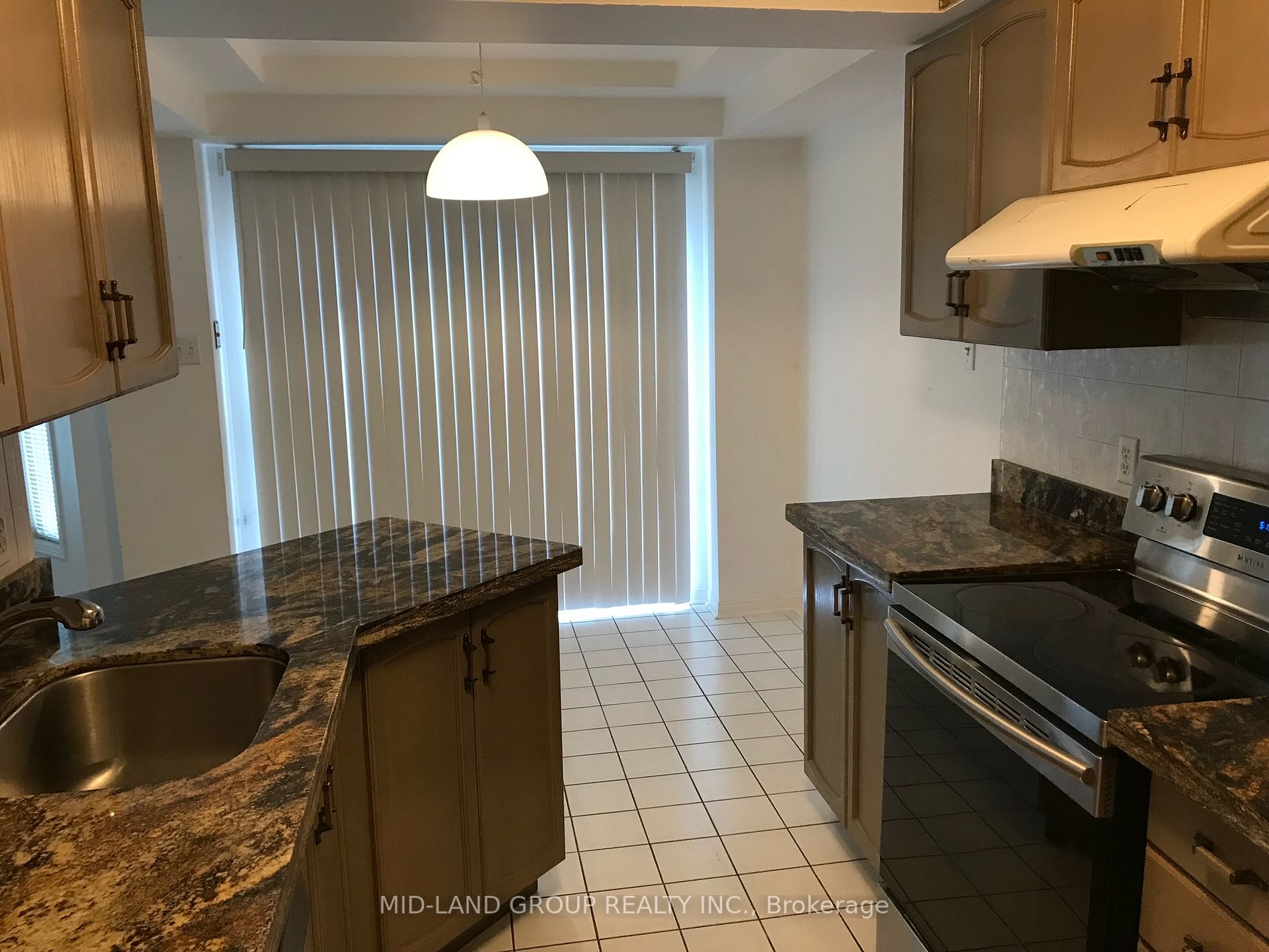 18 Clark Ave W, #31