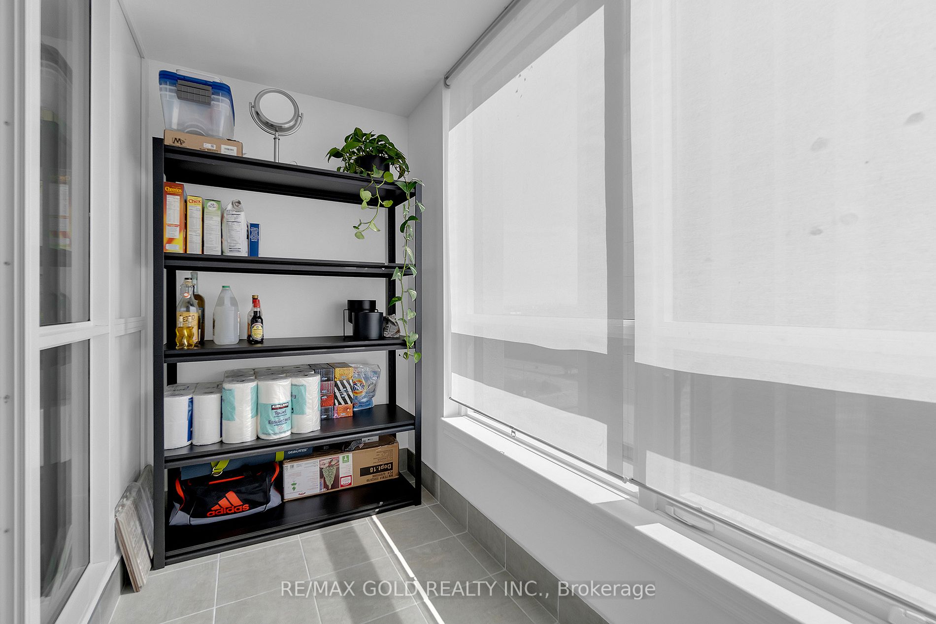 9085 Jane Street, #705