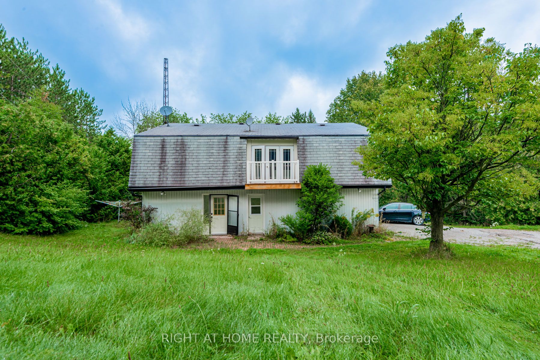 729 Fowlers Rd