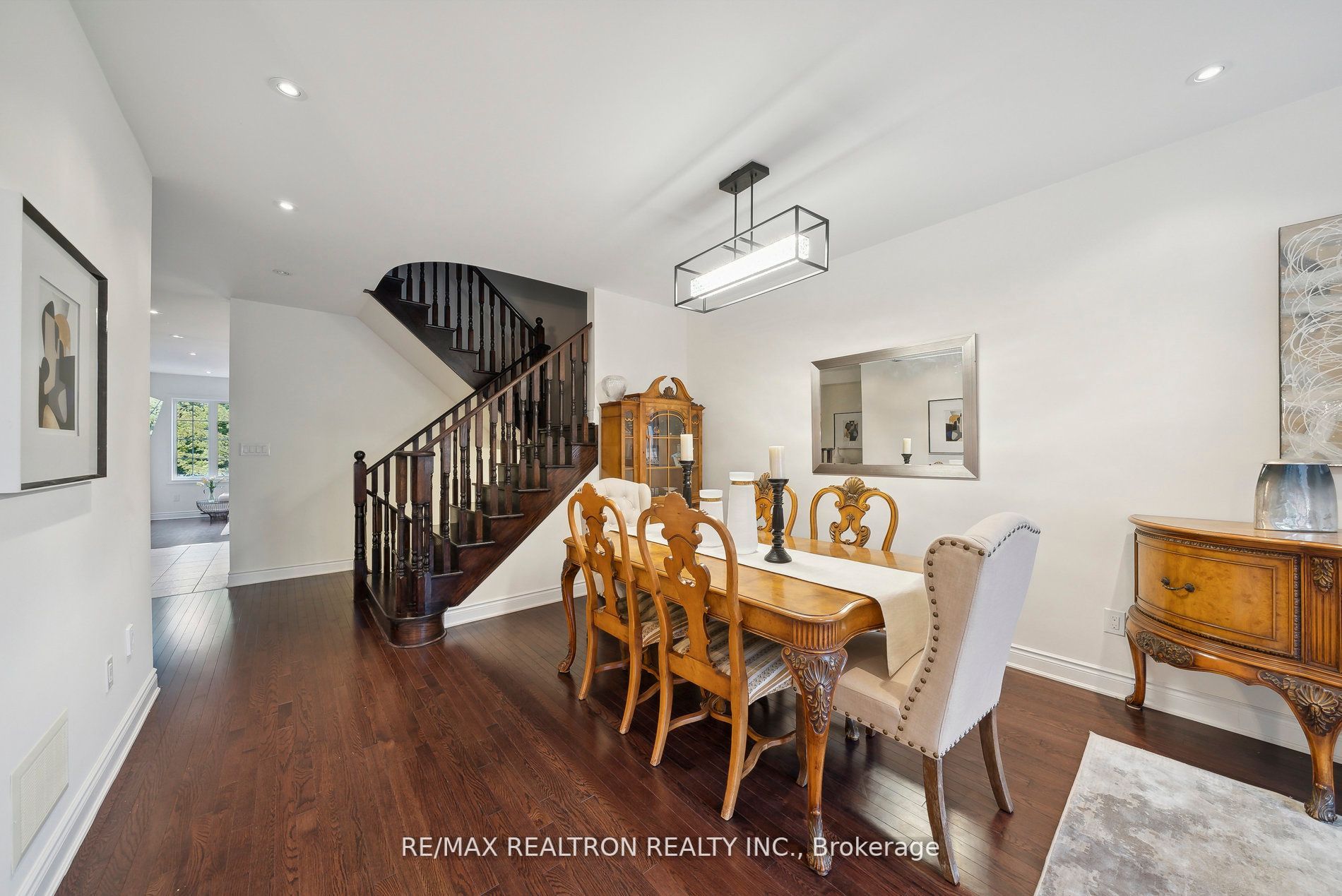 8777 Dufferin Street, #45