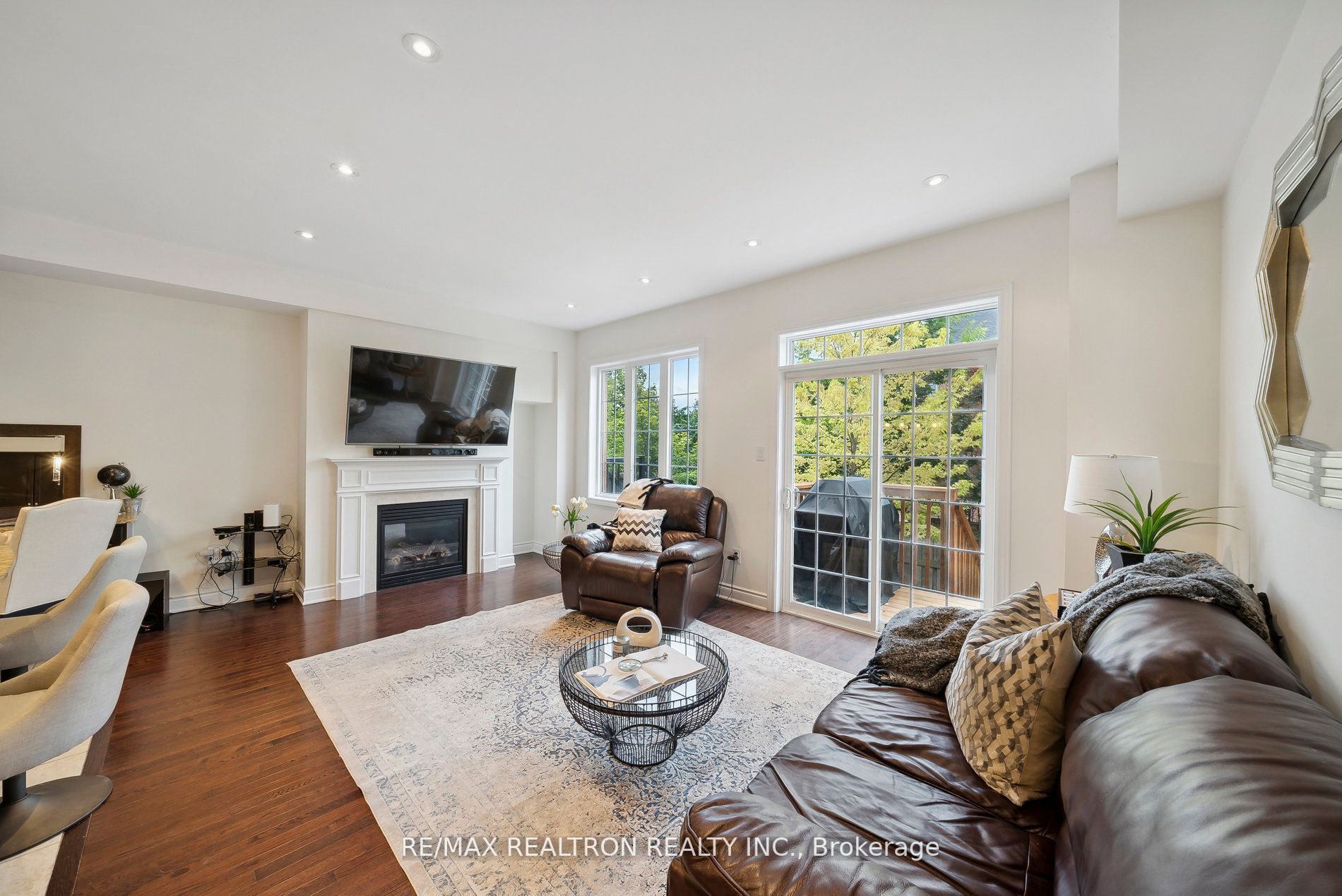 8777 Dufferin Street, #45