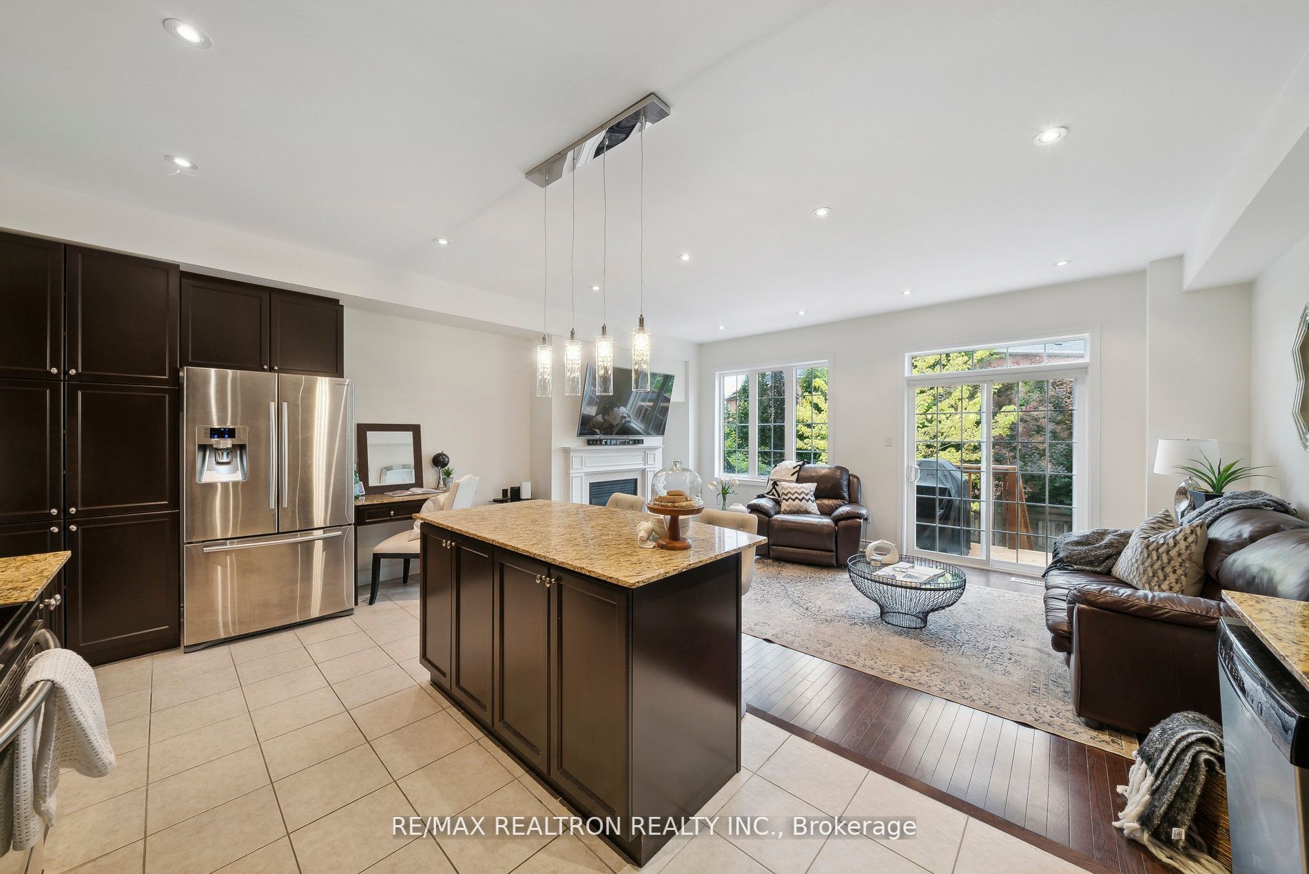 8777 Dufferin Street, #45