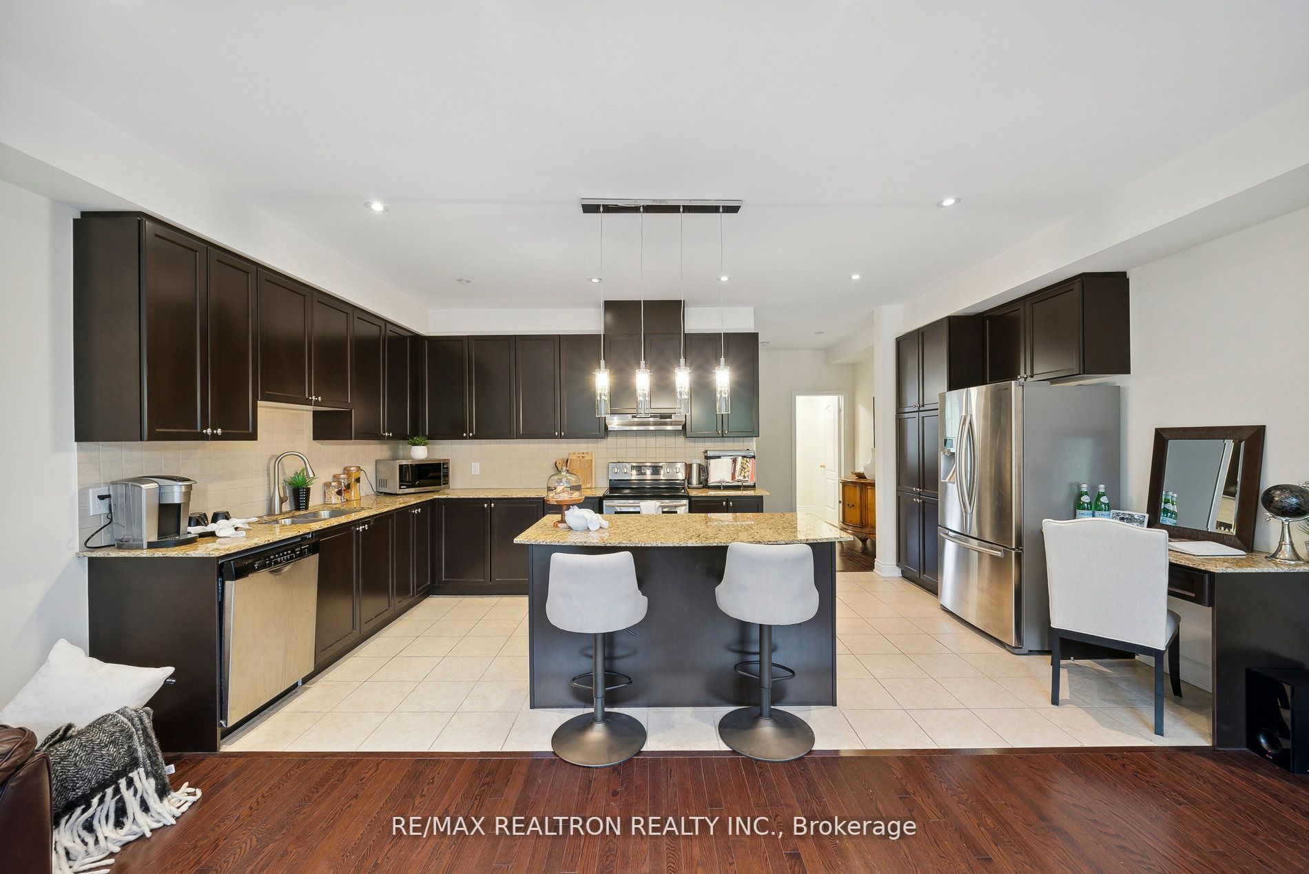 8777 Dufferin Street, #45