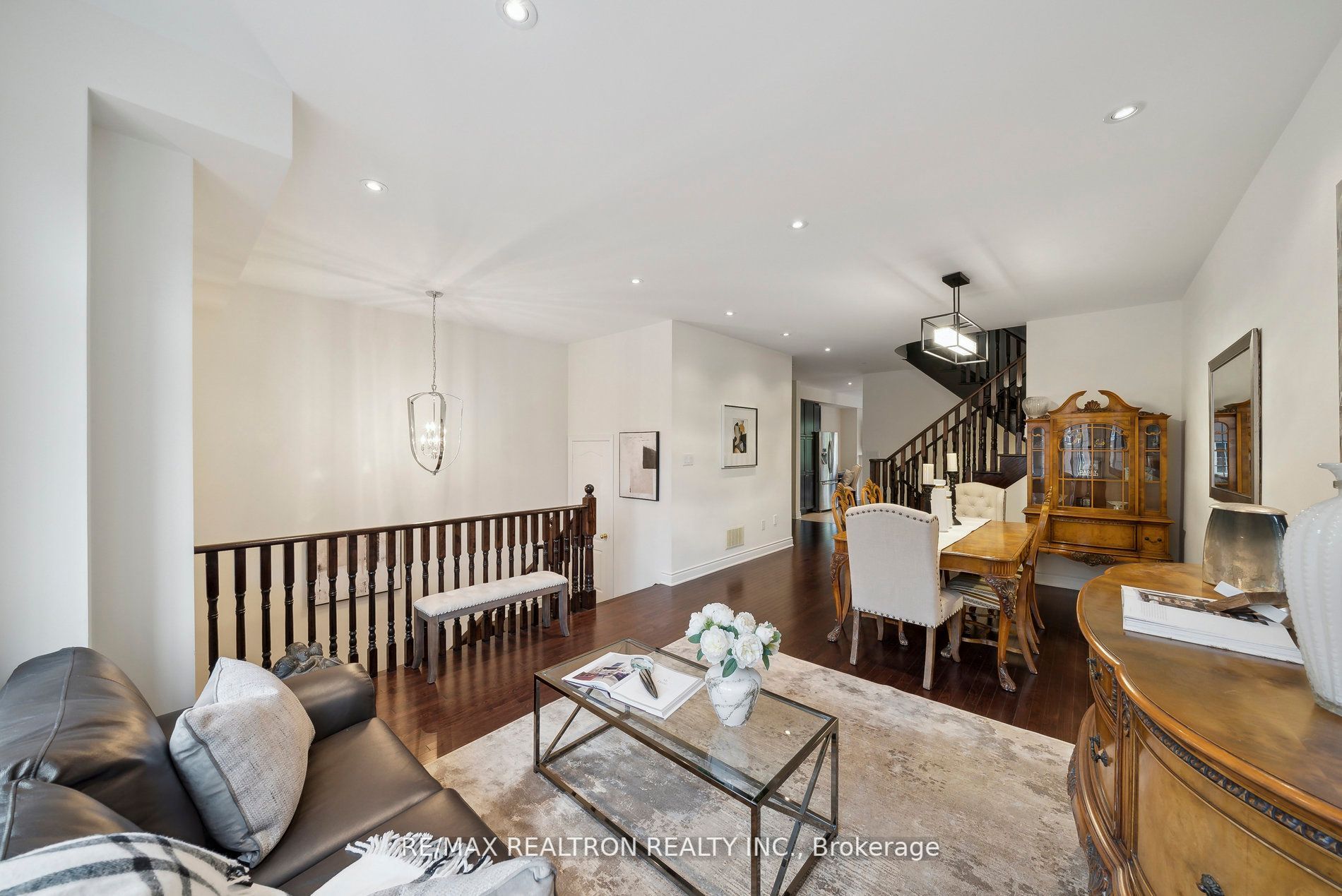 8777 Dufferin Street, #45