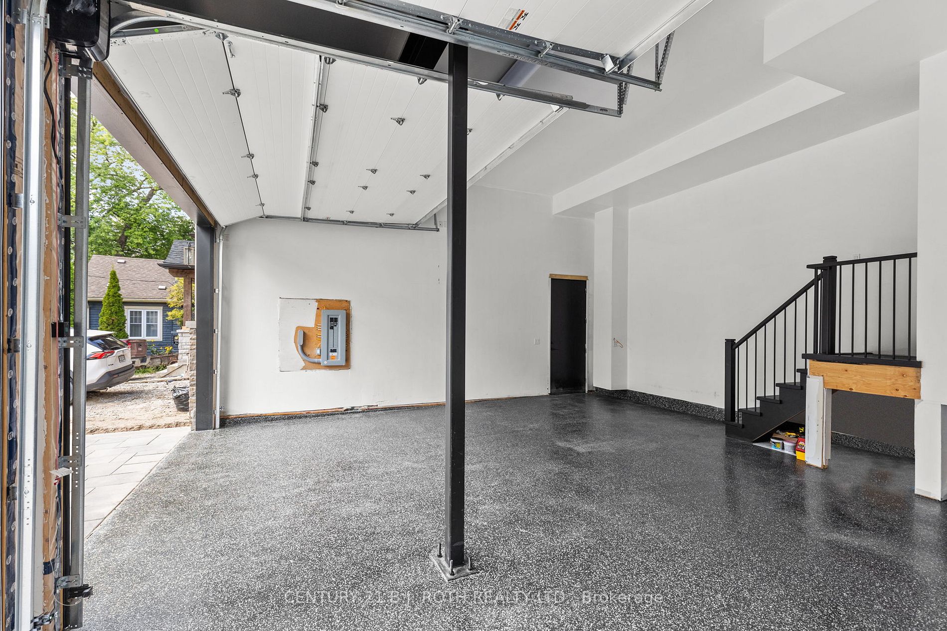 14 Selby St