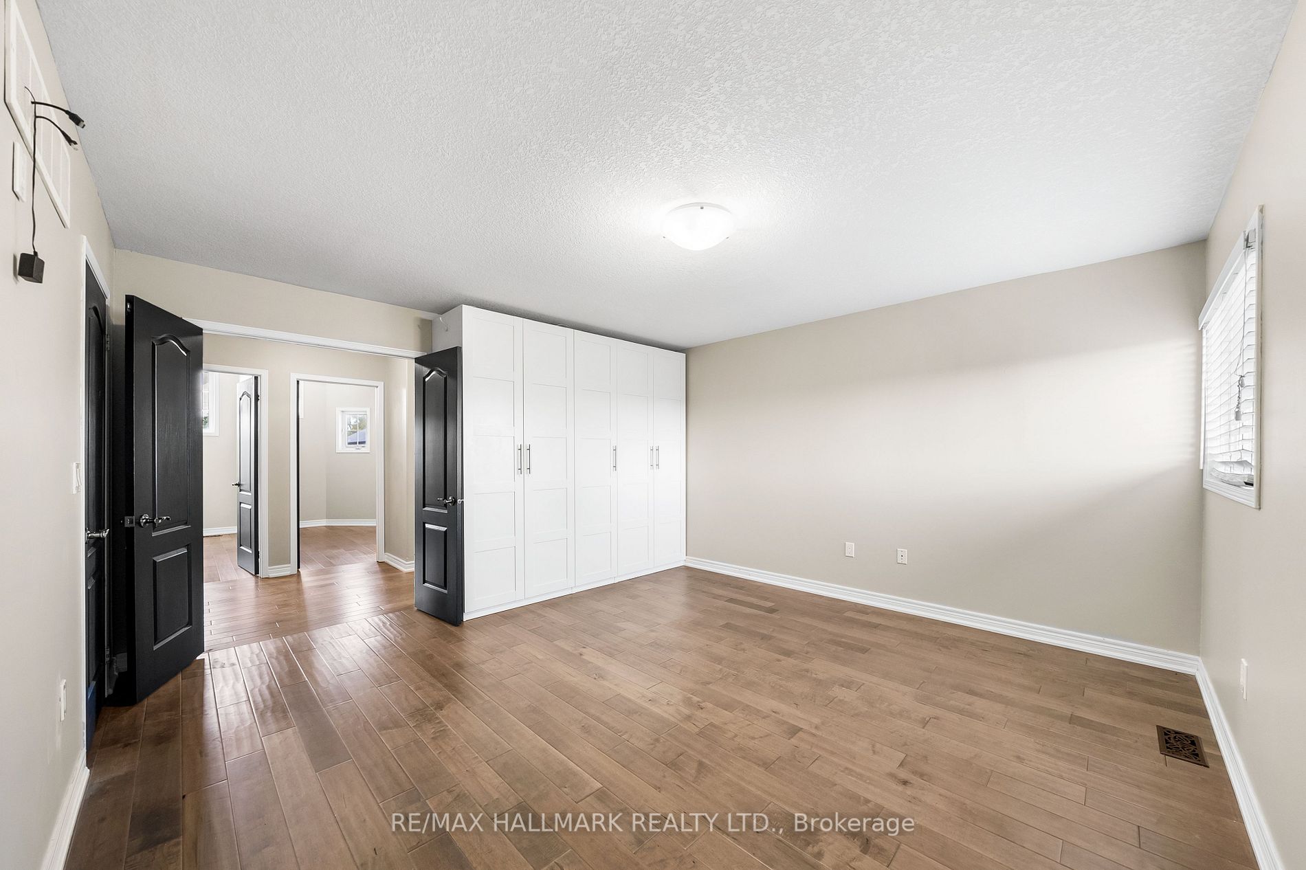 1821 Lamstone St, #Upper