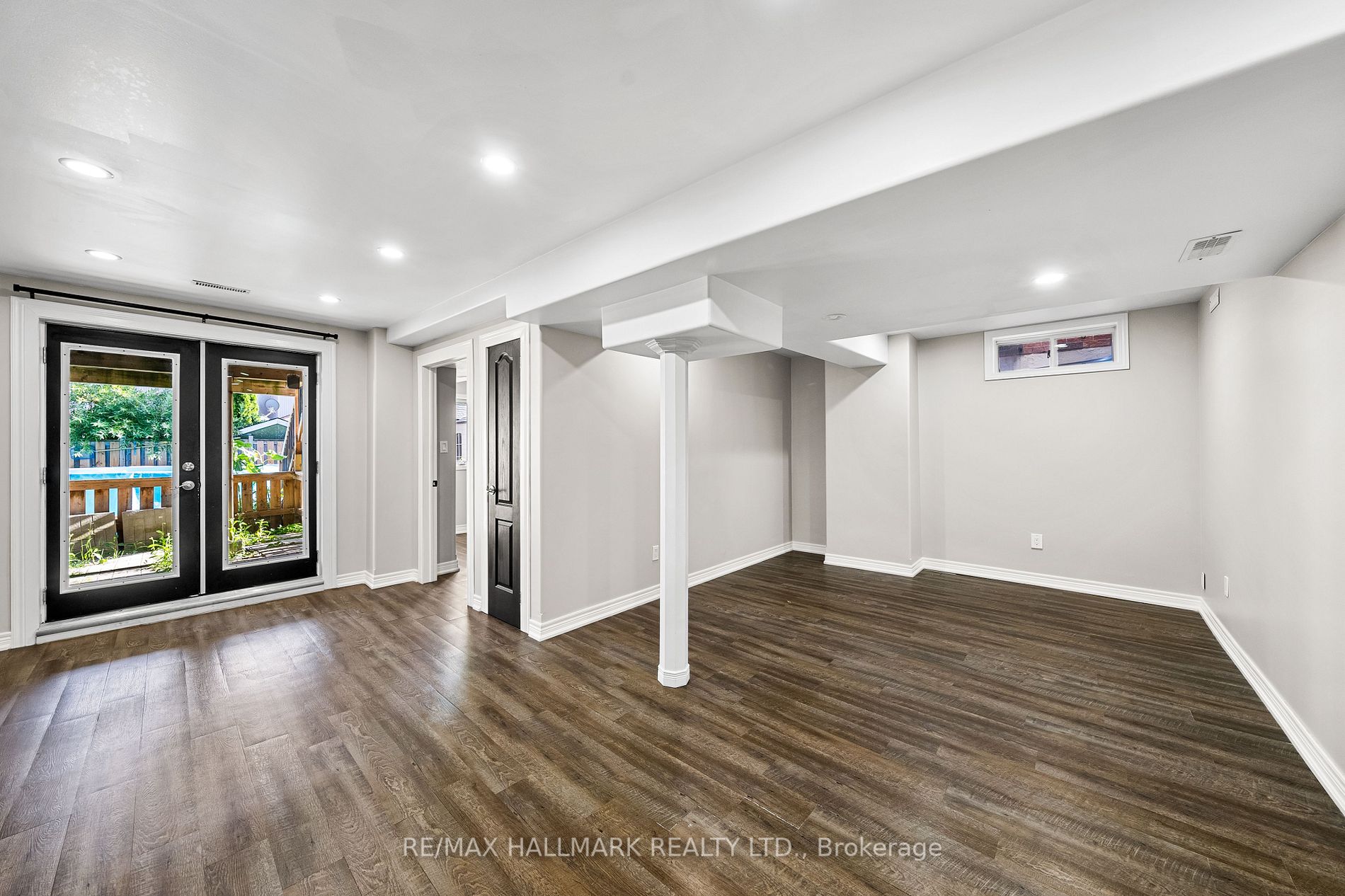 1821 Lamstone St, #Lower
