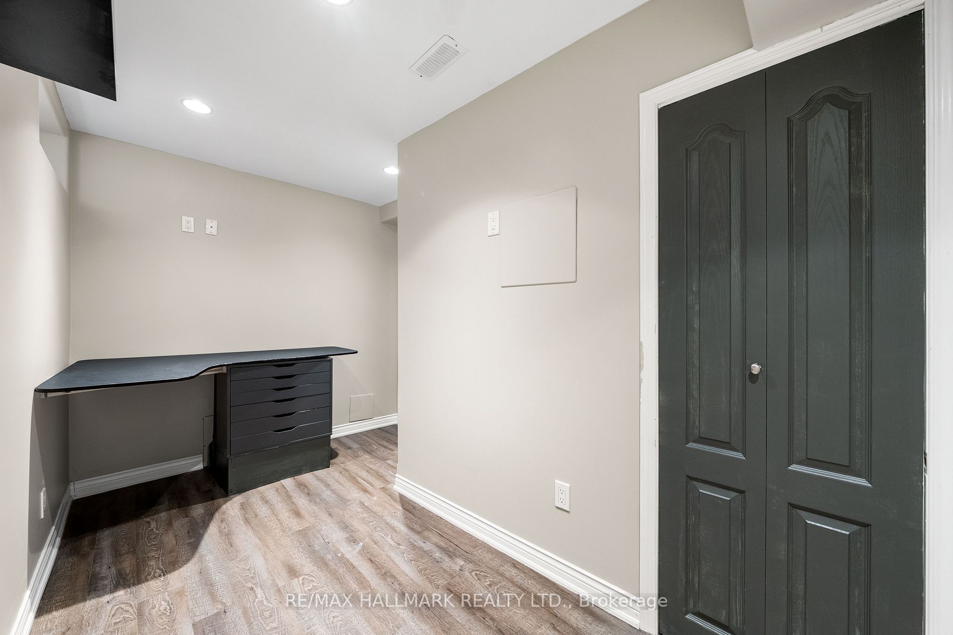 1821 Lamstone St, #Lower
