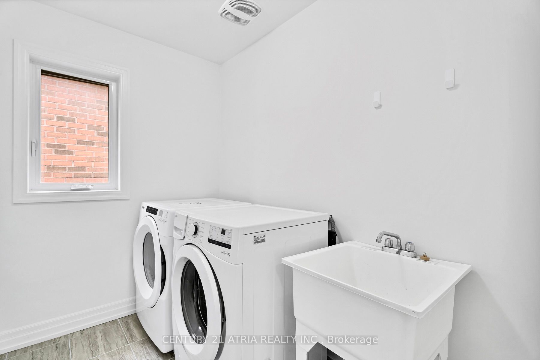 Listing N6792628 - Large Photo # 17