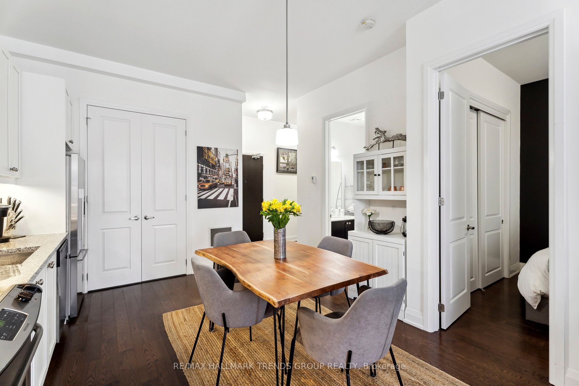 15277 Yonge St, #303