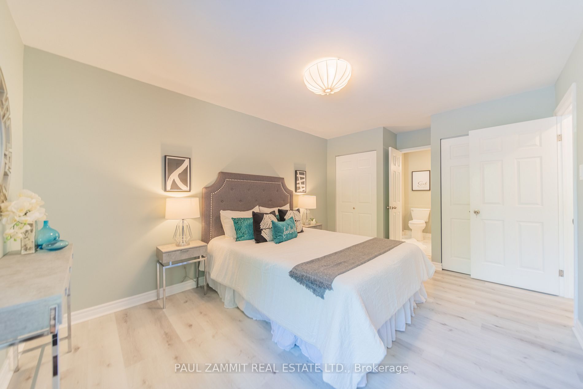 20 Jondan Cres