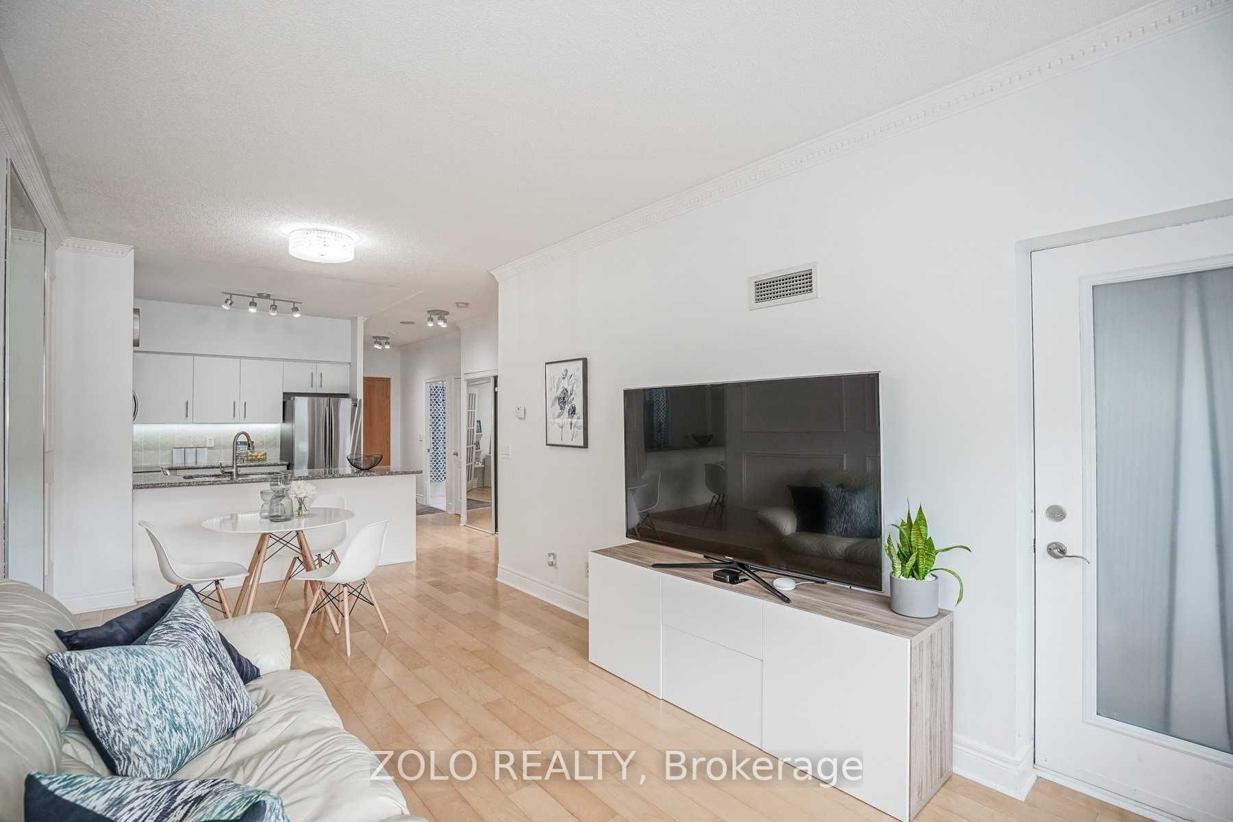 62 Suncrest Blvd, #105
