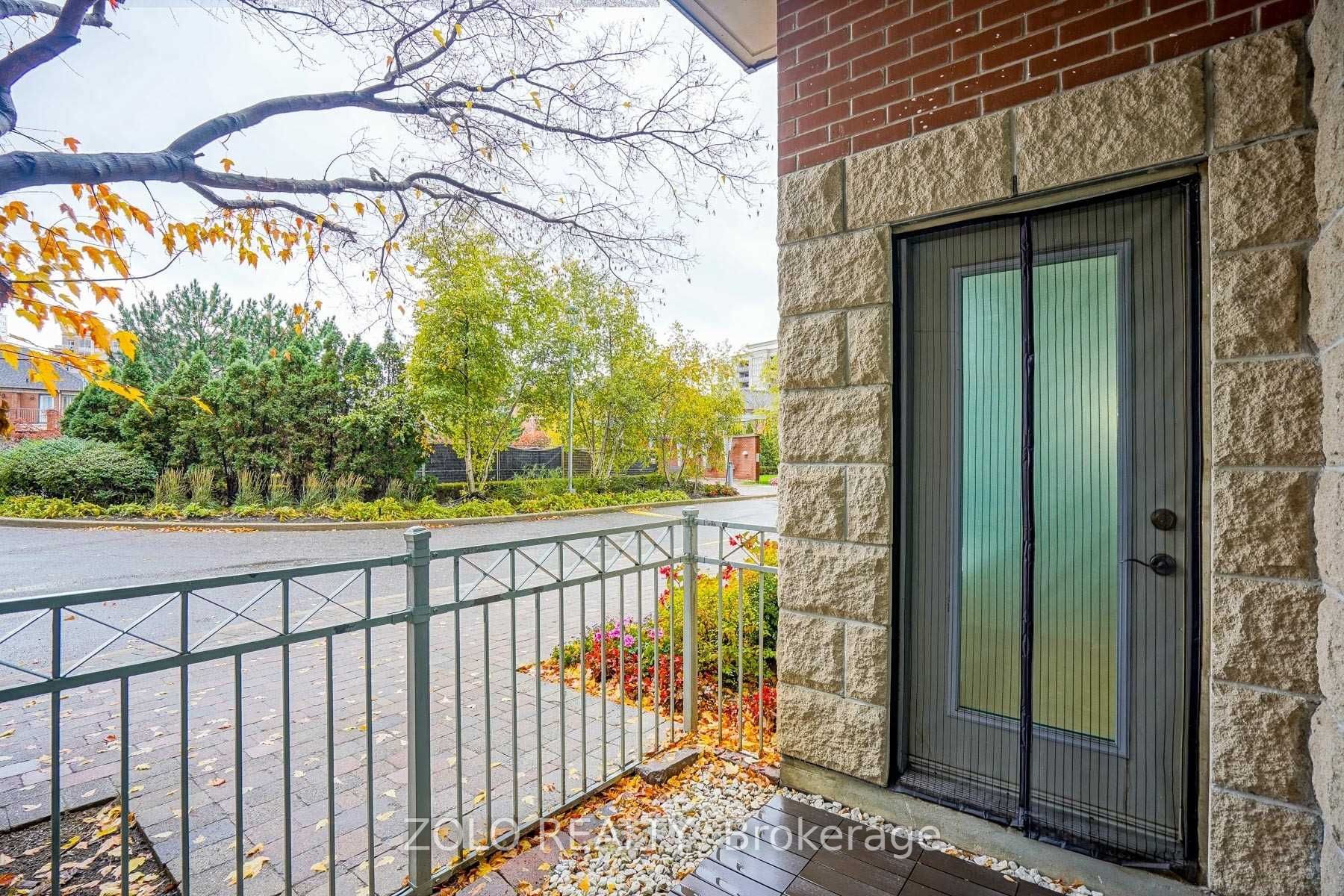 62 Suncrest Blvd, #105