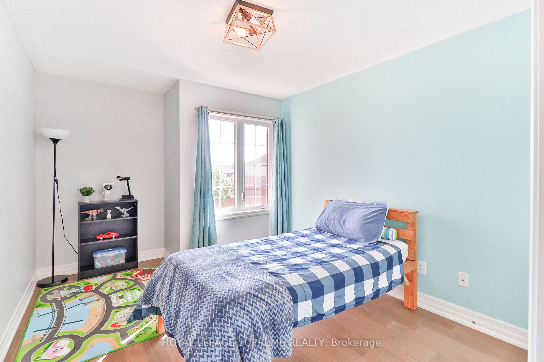 183 Wagner Cres