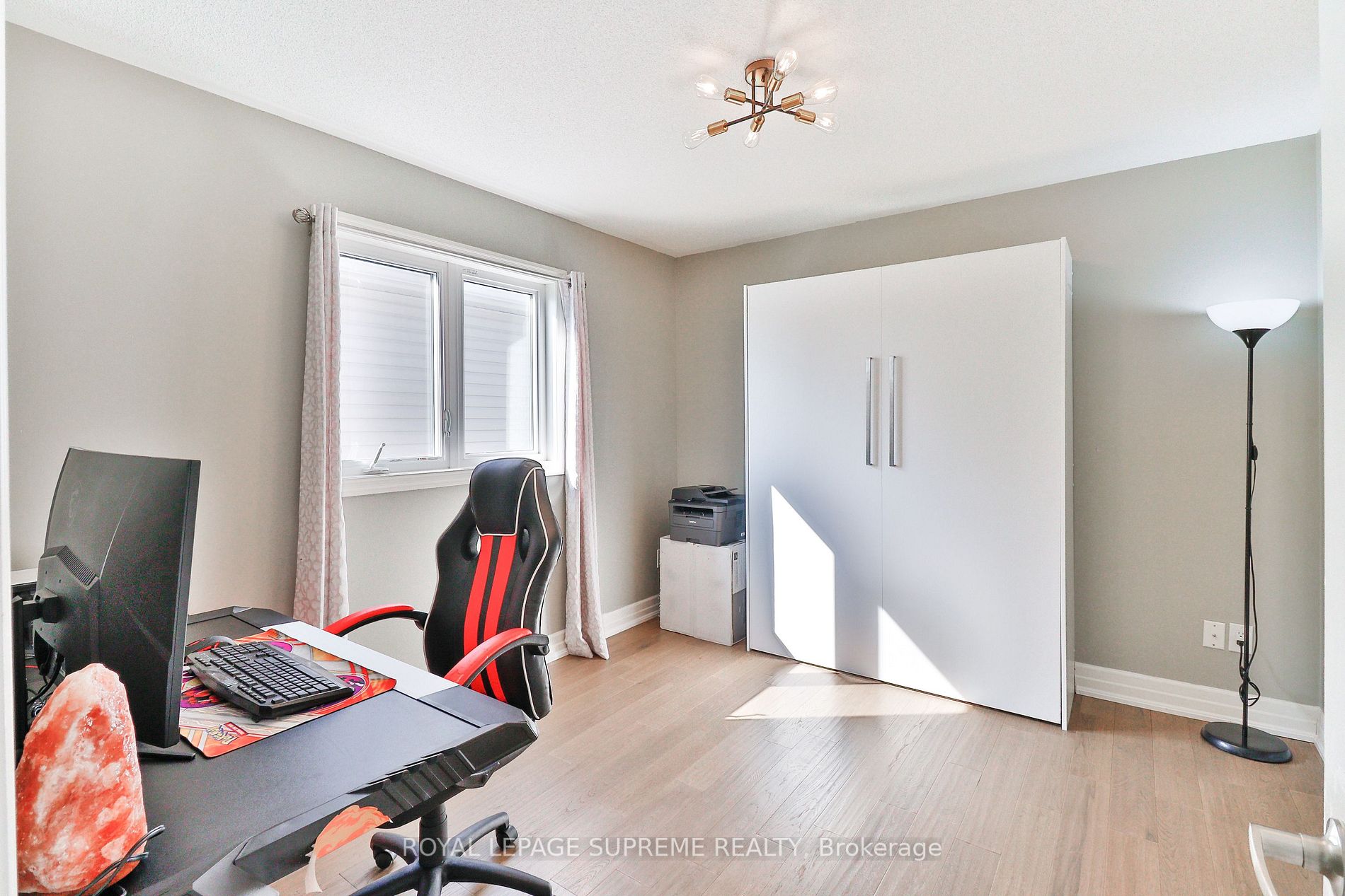 183 Wagner Cres