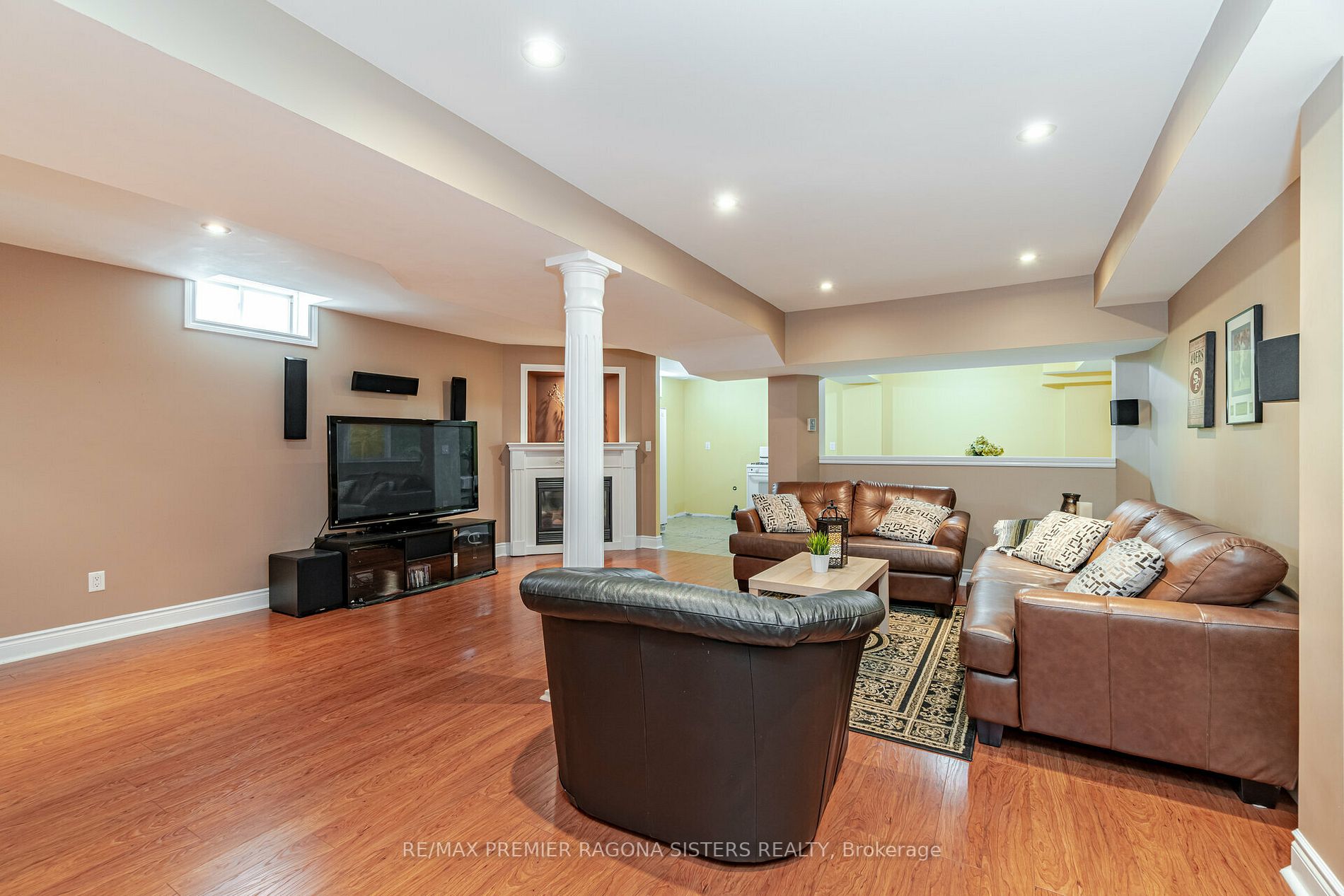 72 Criscione Dr