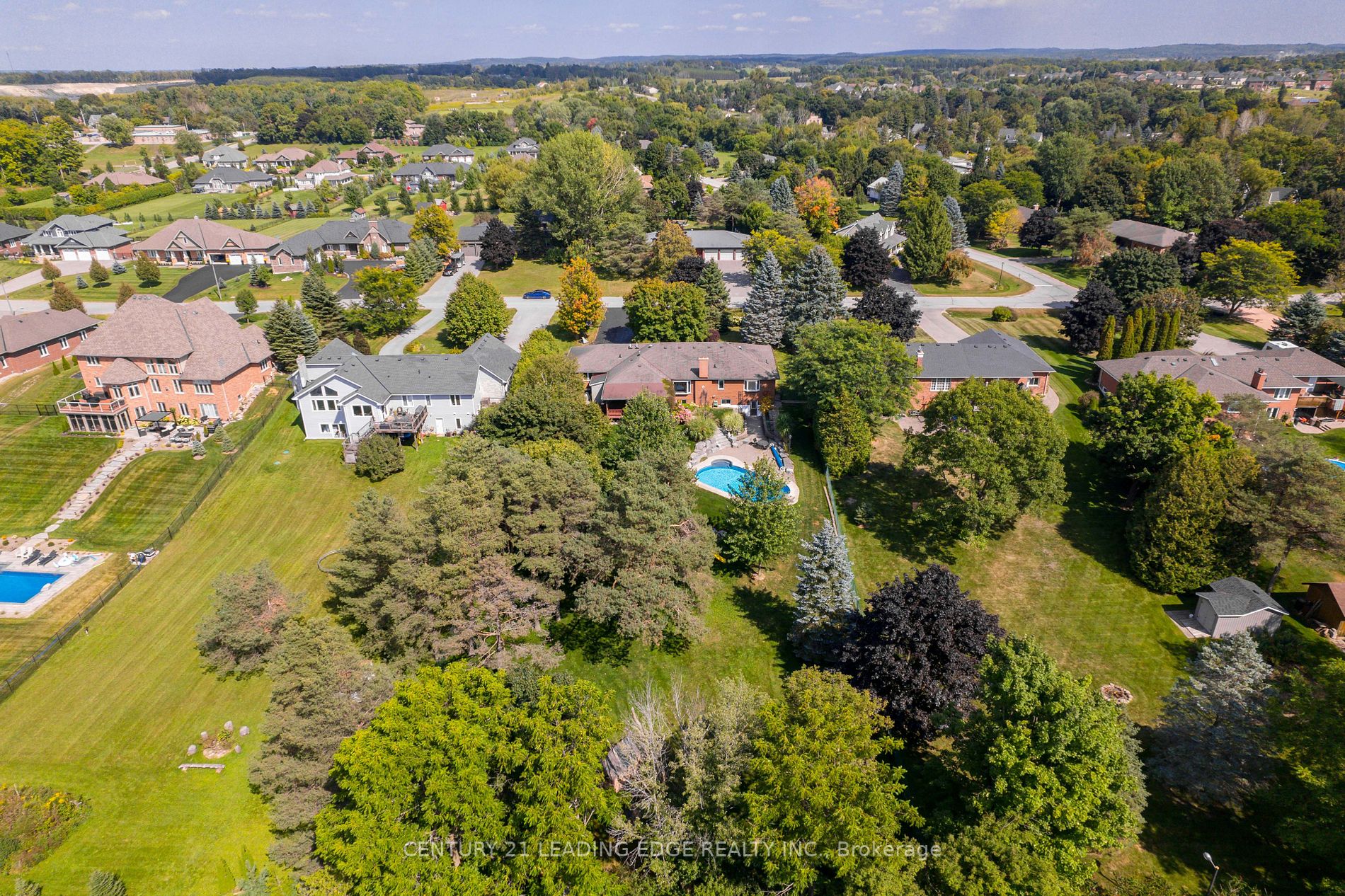 10 Lapier St
