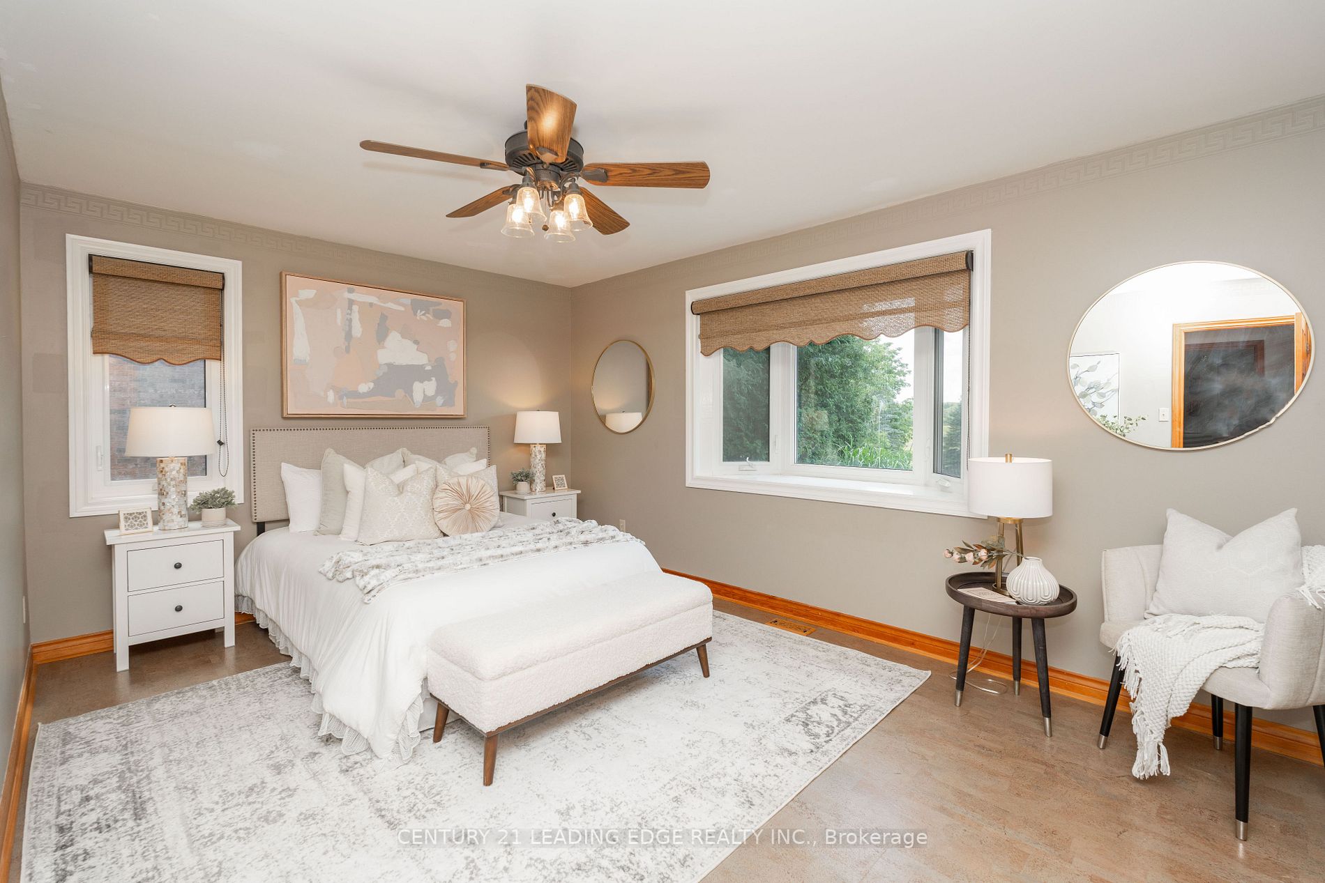 10 Lapier St