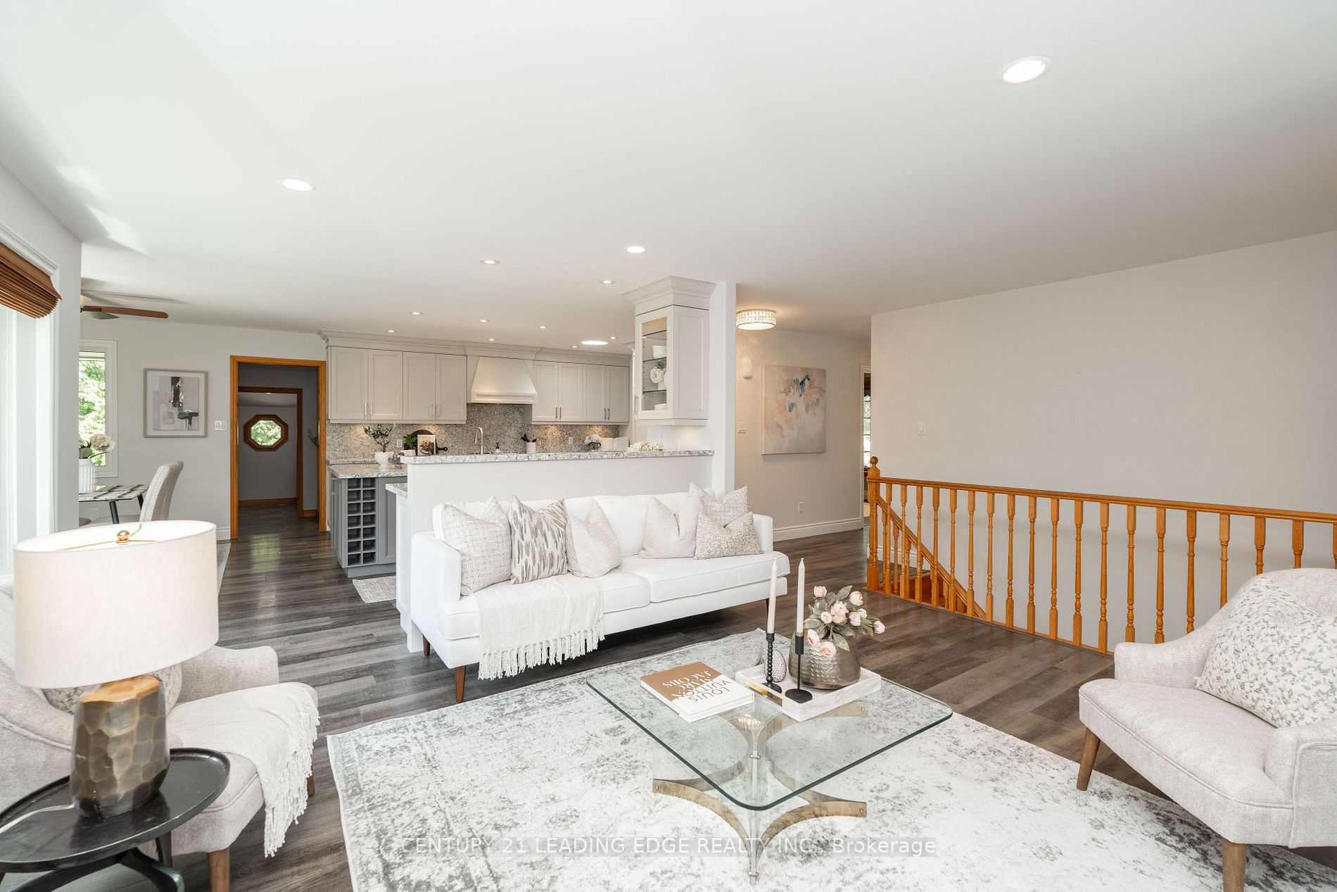 10 Lapier St