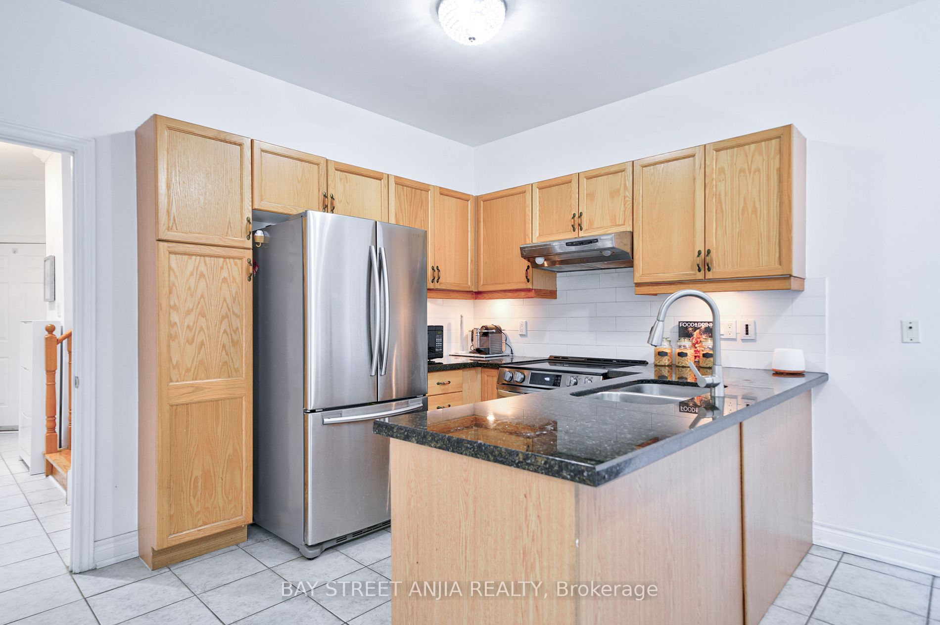 56 Loredana Crt