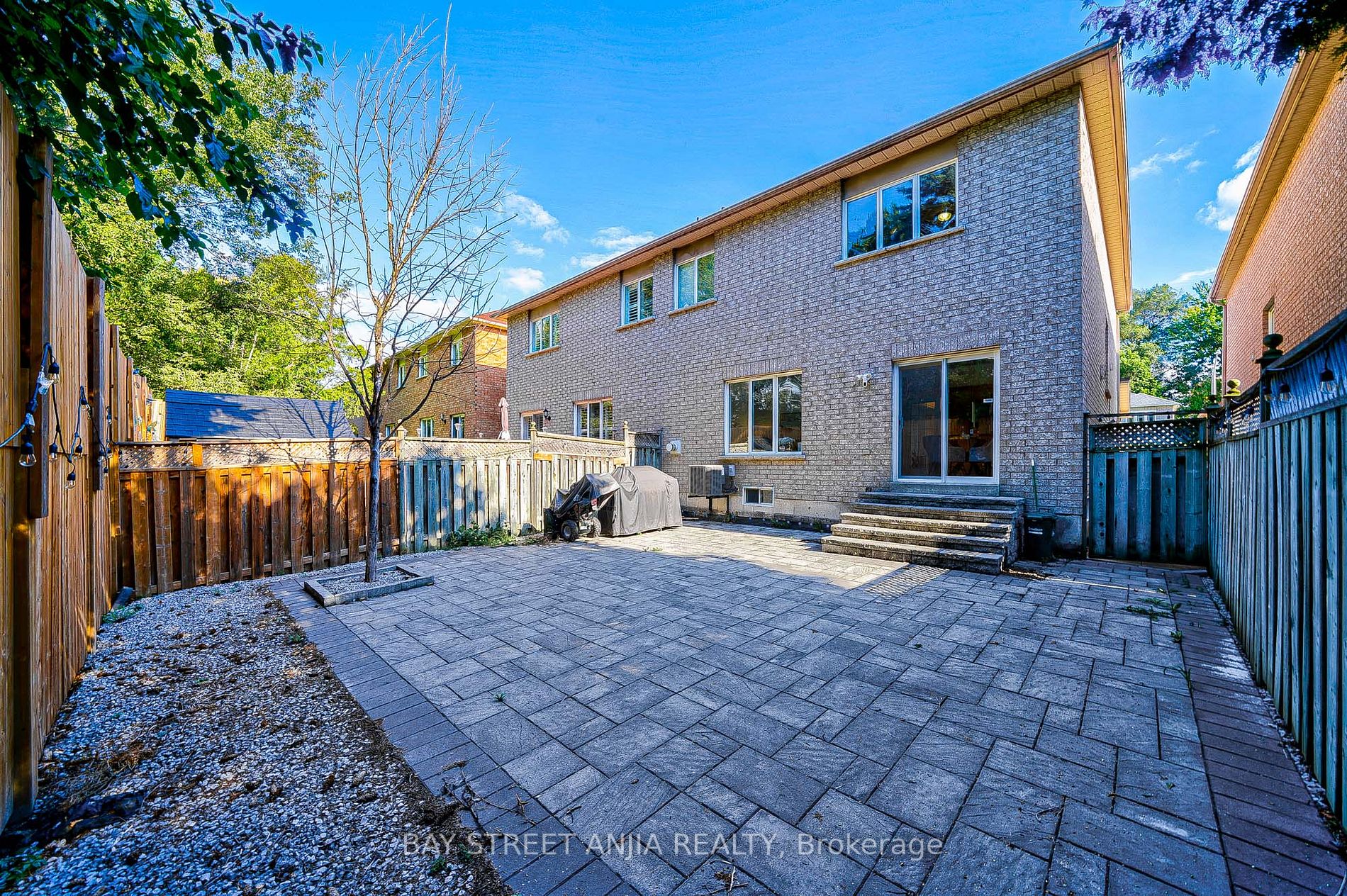 56 Loredana Crt