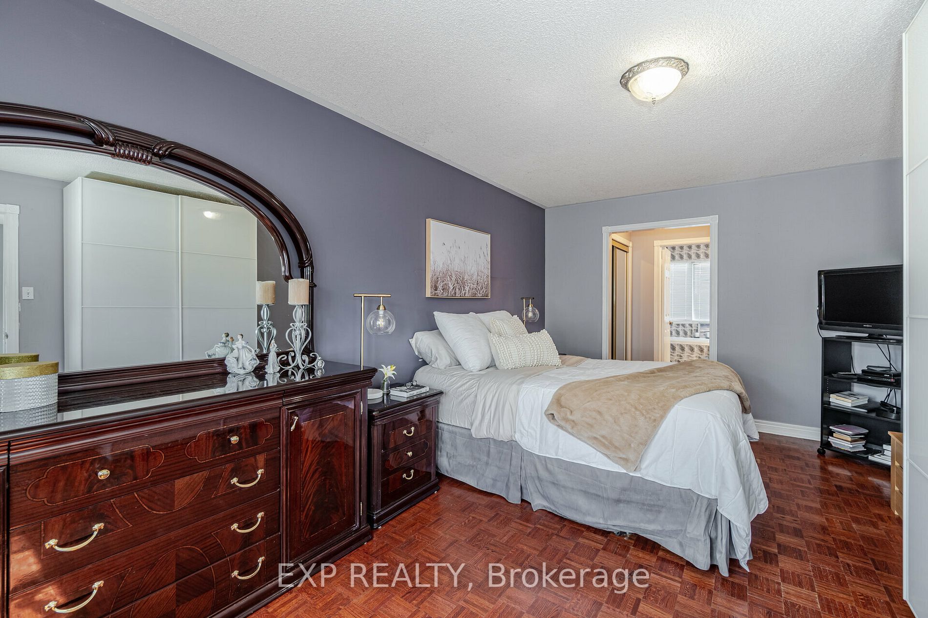 298 Mapes Ave