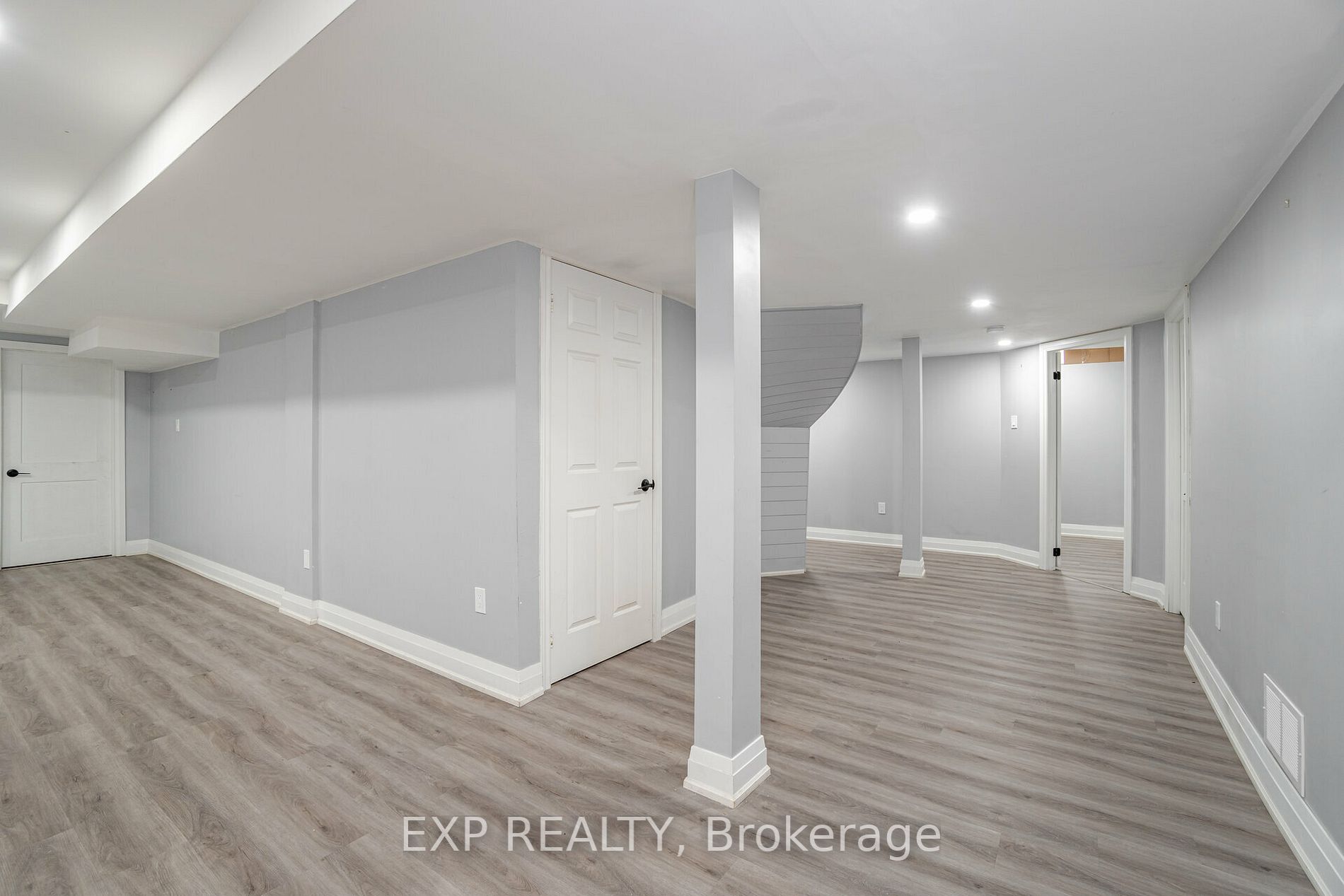 298 Mapes Ave