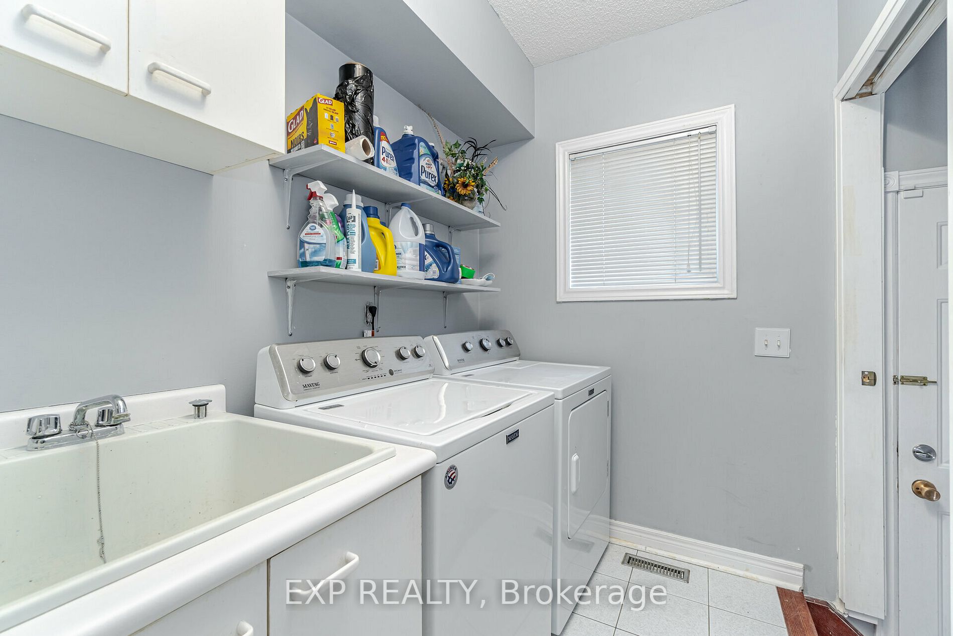 298 Mapes Ave