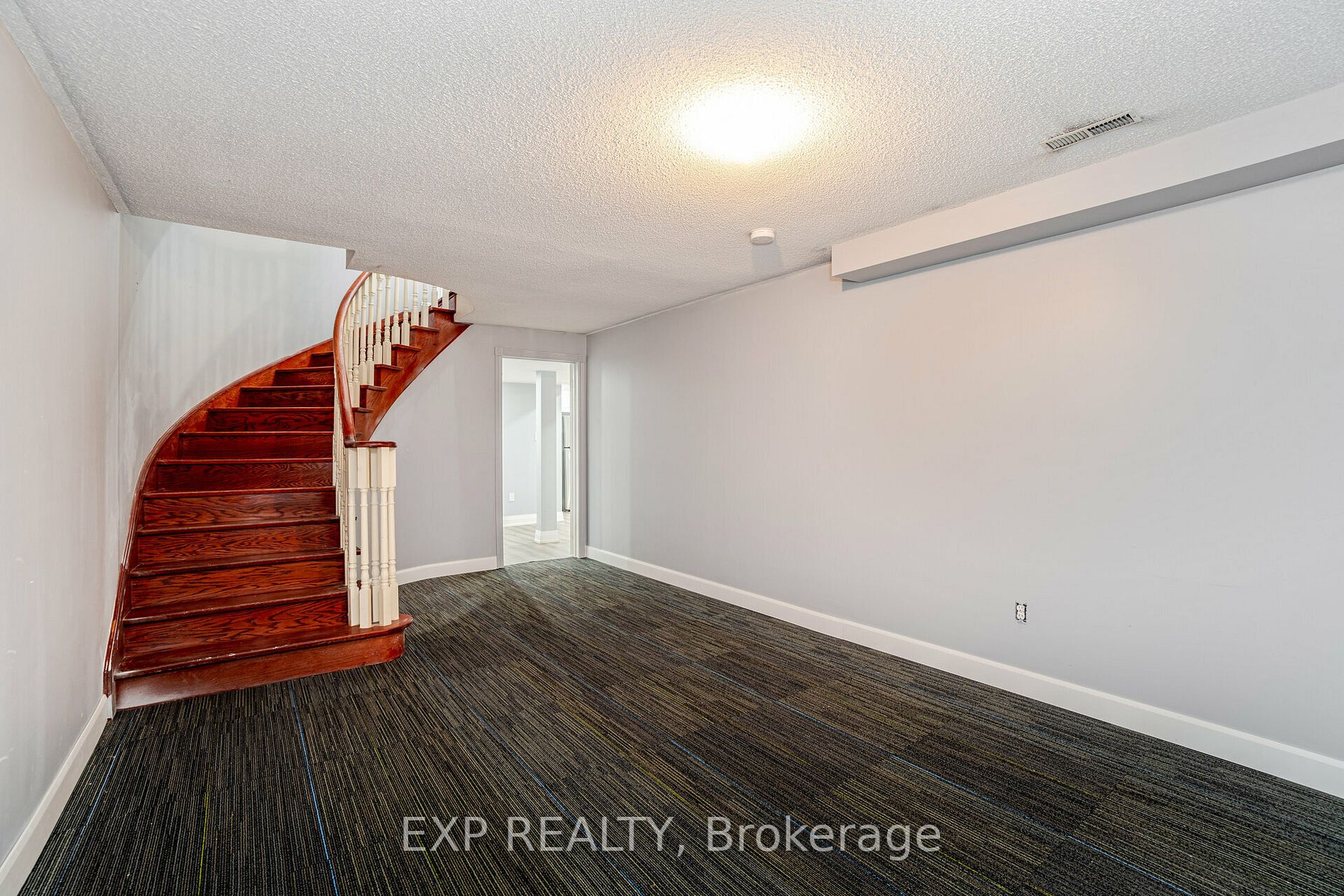 298 Mapes Ave